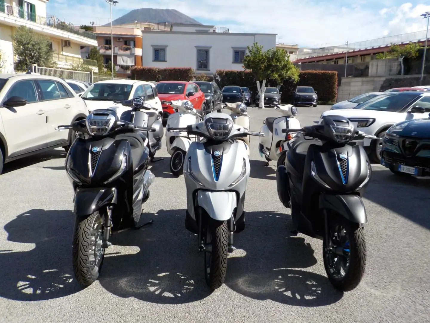 Piaggio Beverly 400 NEW EURO 5+ - 1