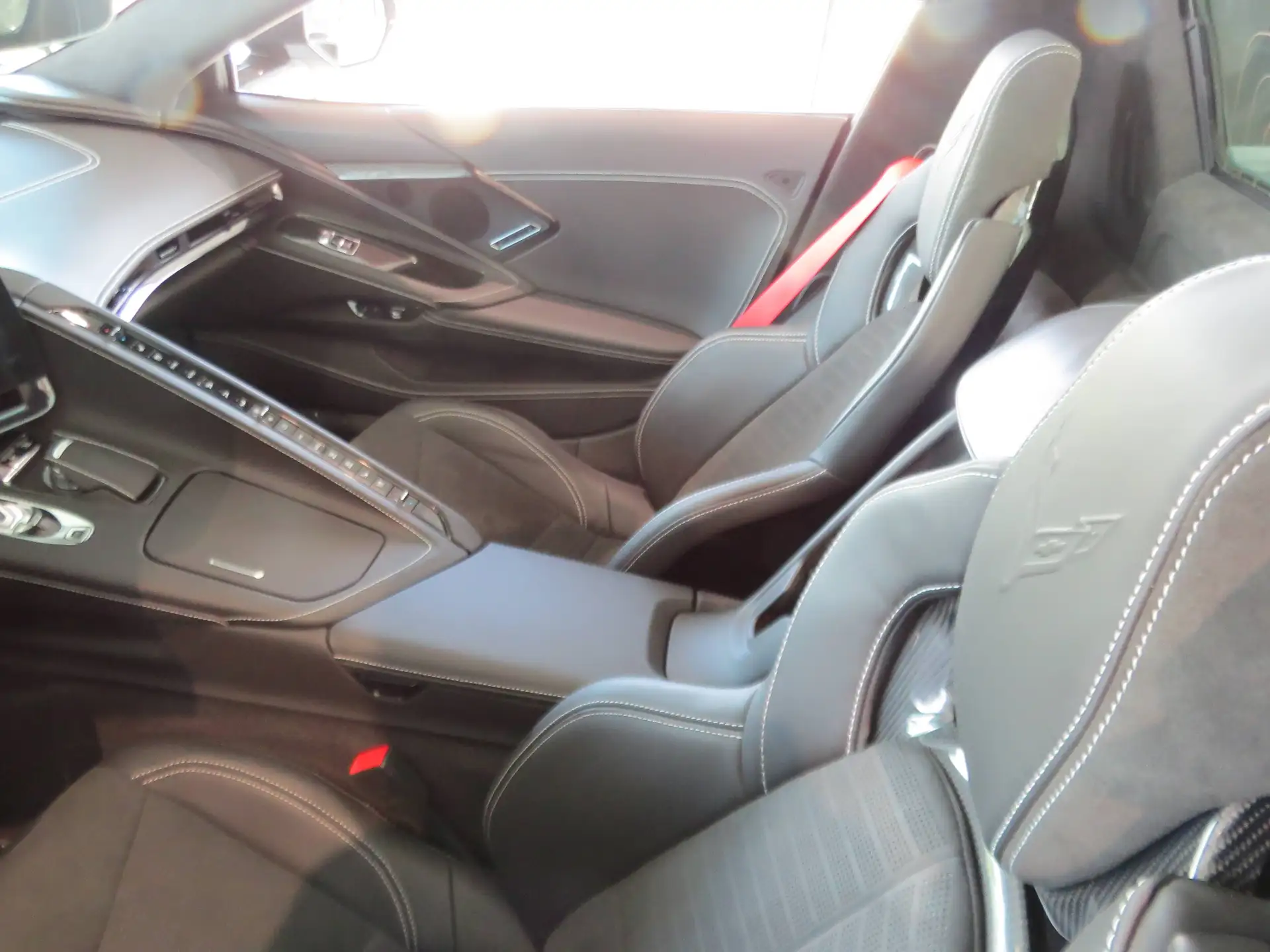 Chevrolet Corvette 6.2 V8 2026 회색 사진 6