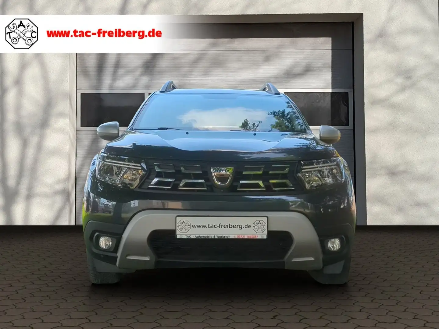 Dacia Duster II Prestige 4WD#LED#AHK Grau - 2