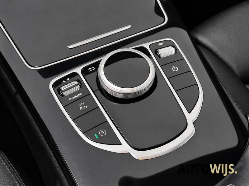 Mercedes-Benz C 180 Estate Business Solution|AMG LINE|PANO|CAMERA|LEDE — photo 17