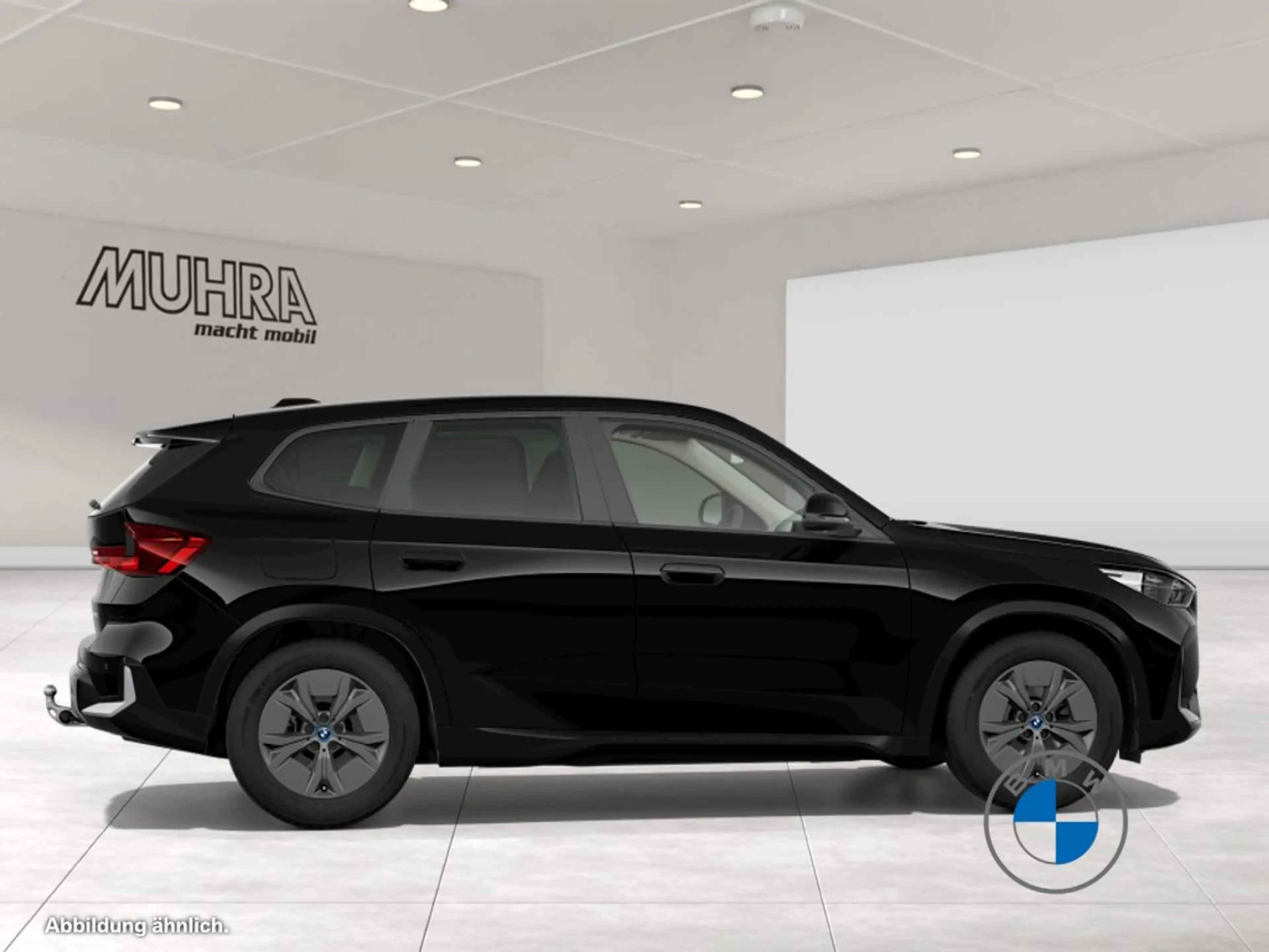 BMW iX1 xDrive30 17" AHK Parkass. Adapt. Fahrwerk — photo 9