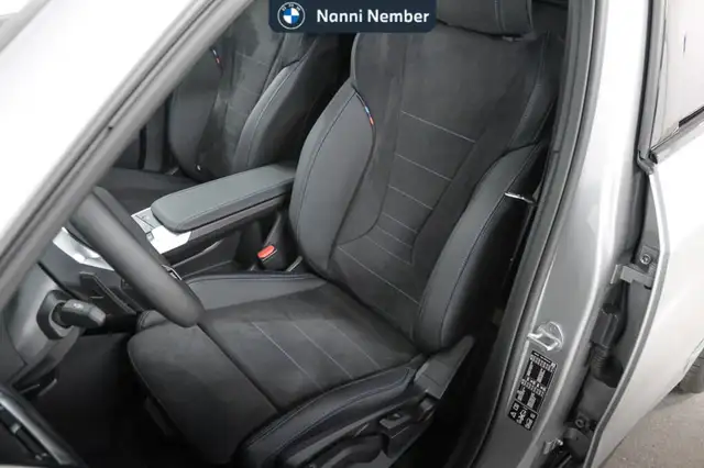 BMW X1 view 13