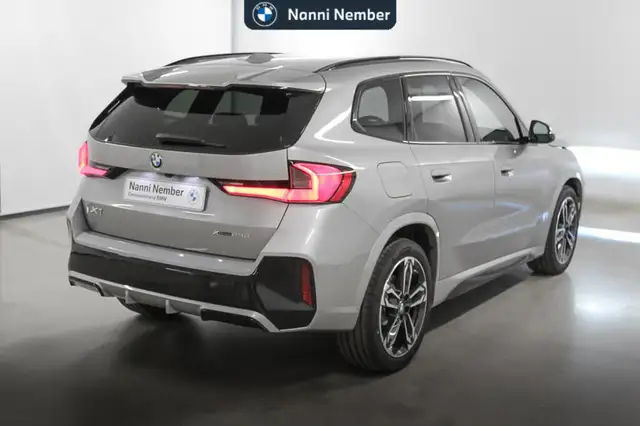BMW X1 view 4