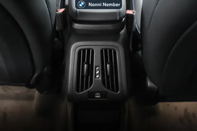 BMW X1 view 15