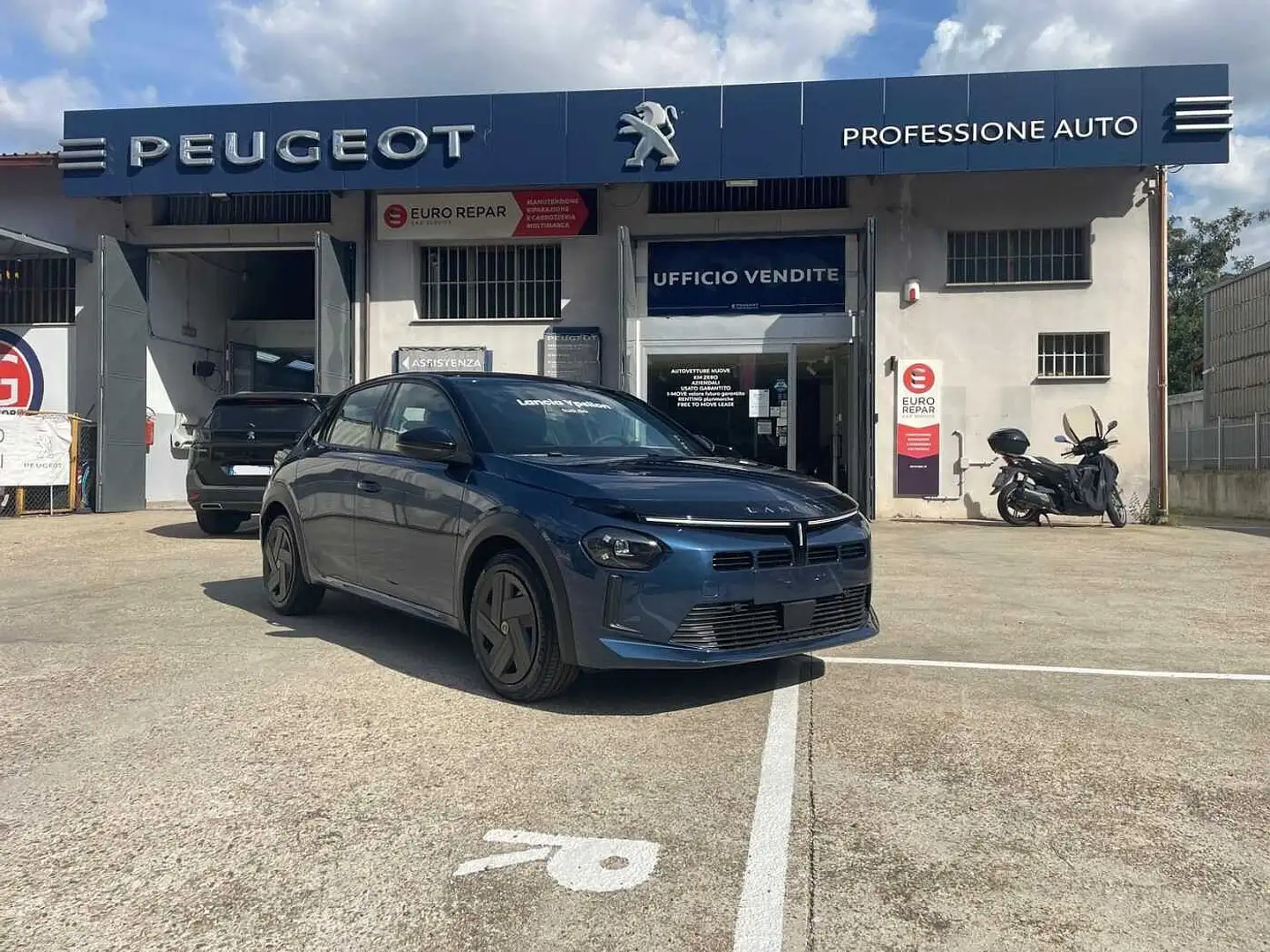 Lancia Ypsilon 4ª serie Hybrid e-DCT Blu/Azzurro - 2