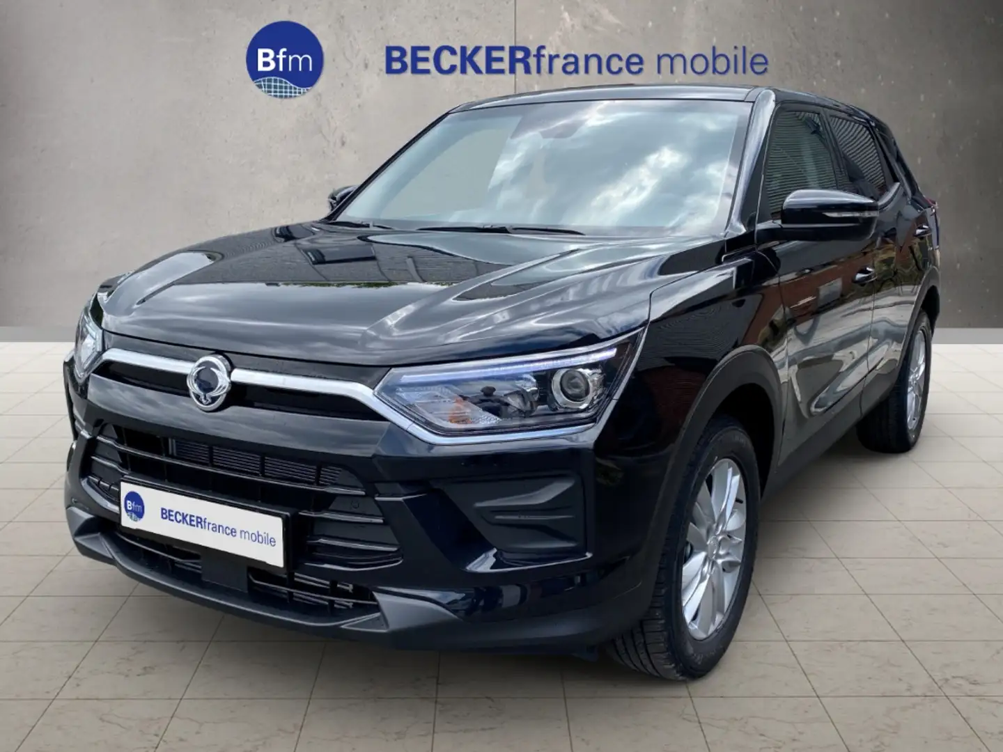 KGM Korando Nomad 1.5 Benzin 163 PS AT 2WD *SONDERMODELL*Navi* Zwart - 1