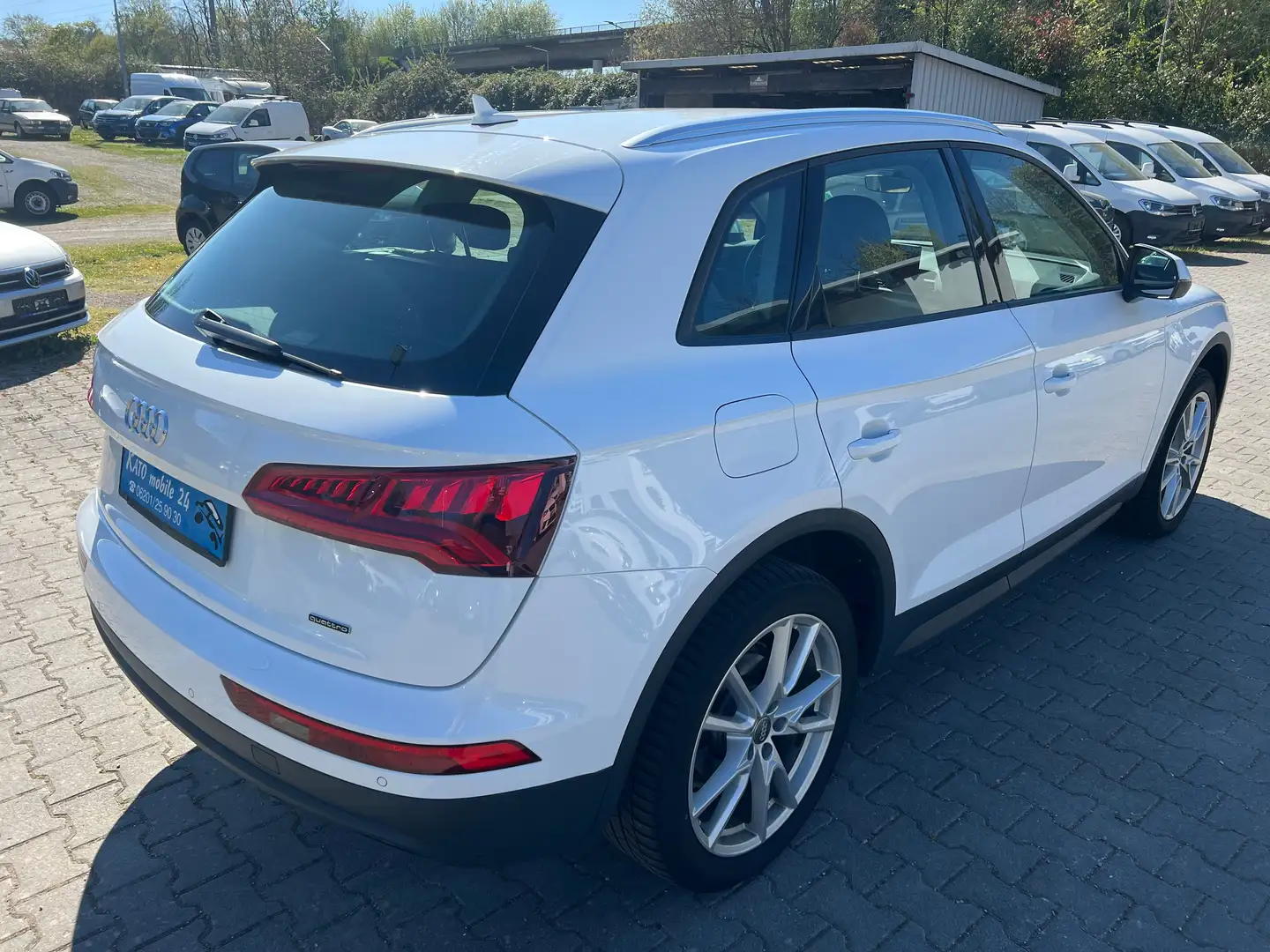Audi Q5 40 TDI Quattro Leder Navi Xenon Kamera SHZ 20" ... Weiß - 2