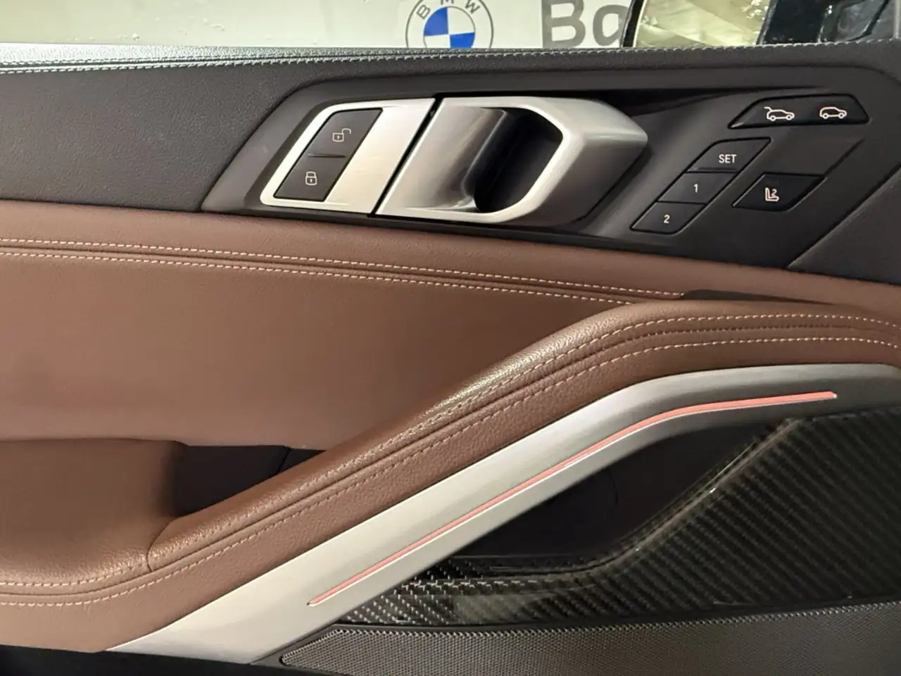 BMW X6 снимка BMW X6