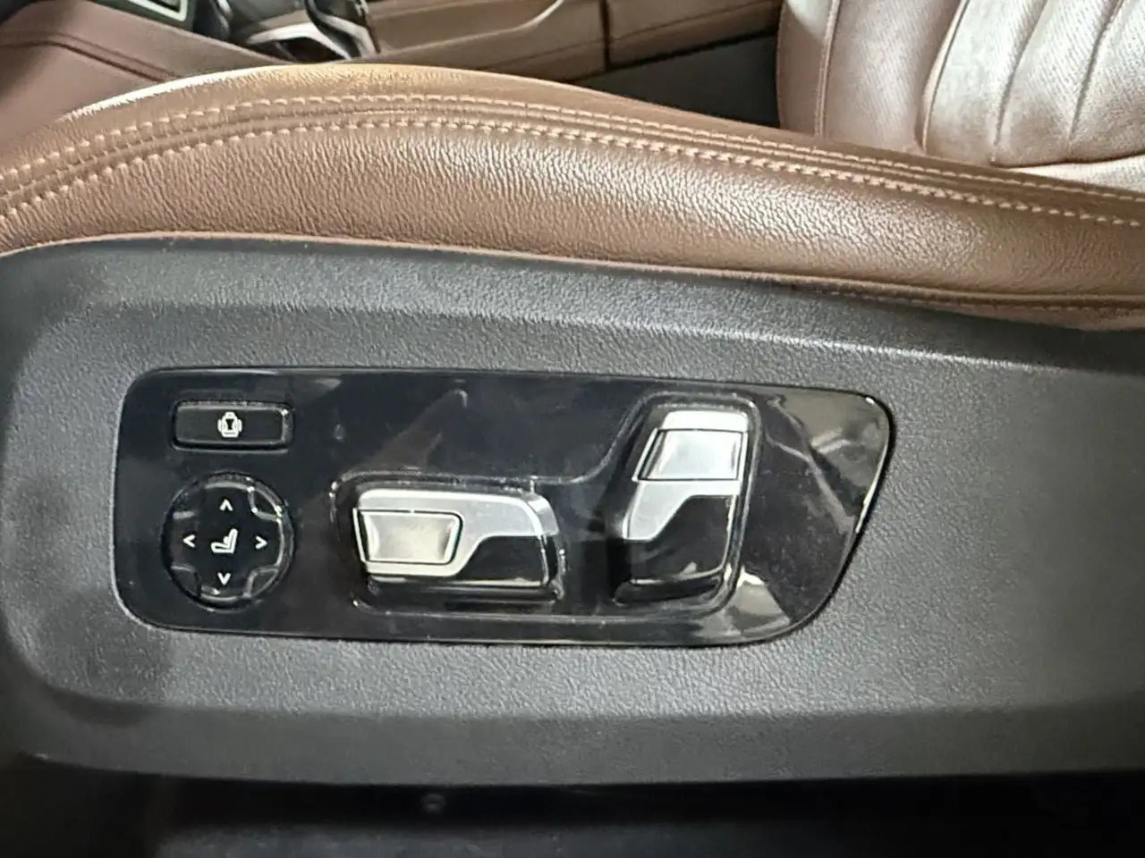 BMW X6 снимка BMW X6