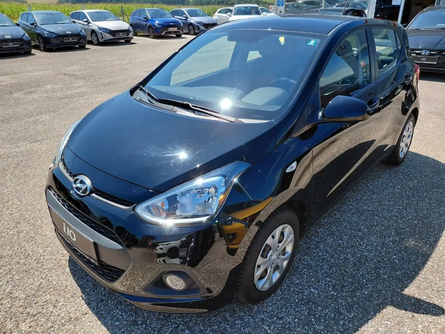 Hyundai i10 Comfort 1,0 MT 331m Noir - 1