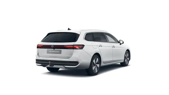 Volkswagen Passat view 6