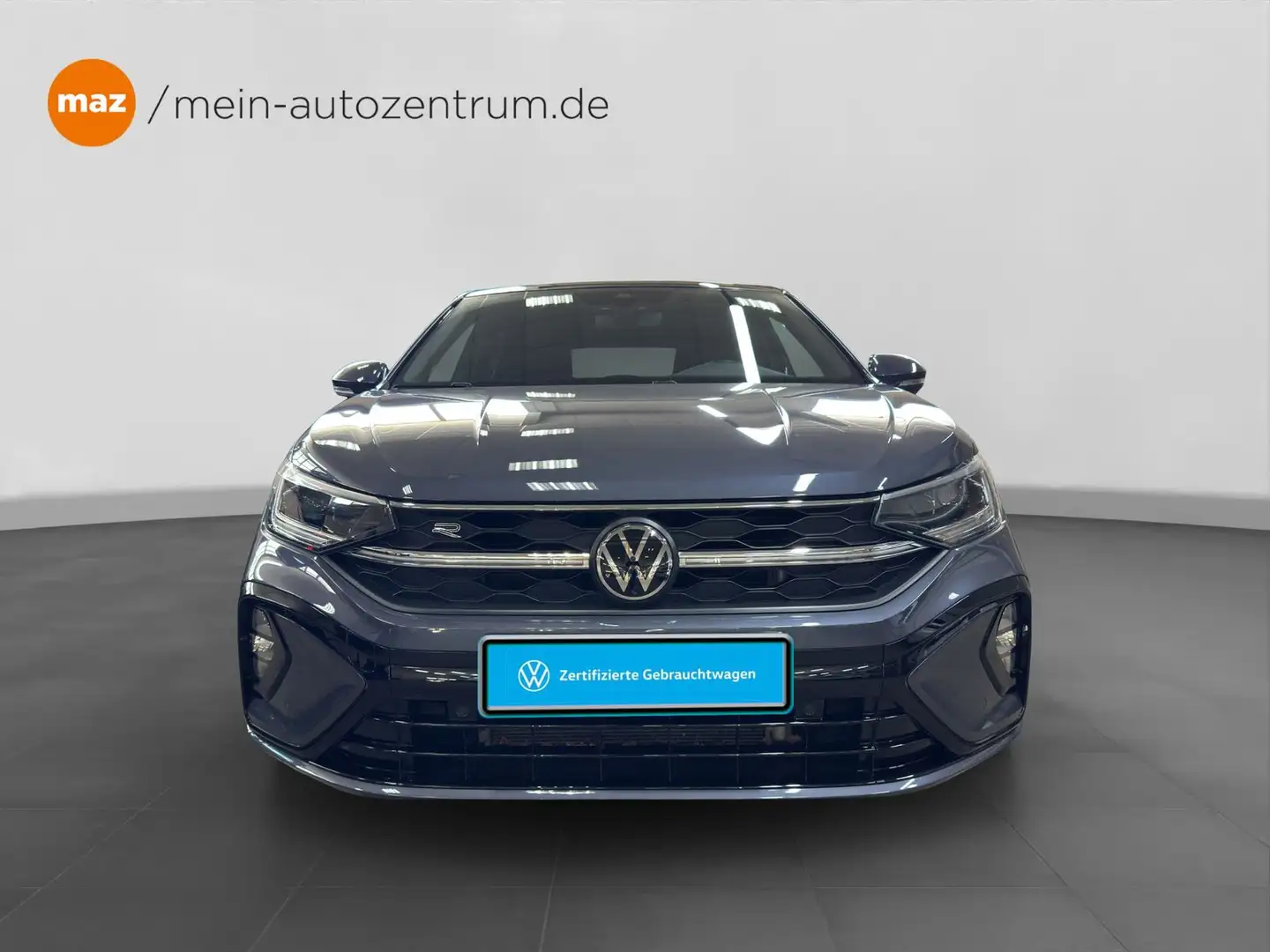 Volkswagen Taigo 1.5 TSI R-Line Alu Matrix-LED AHK Pano Navi Grau - 2