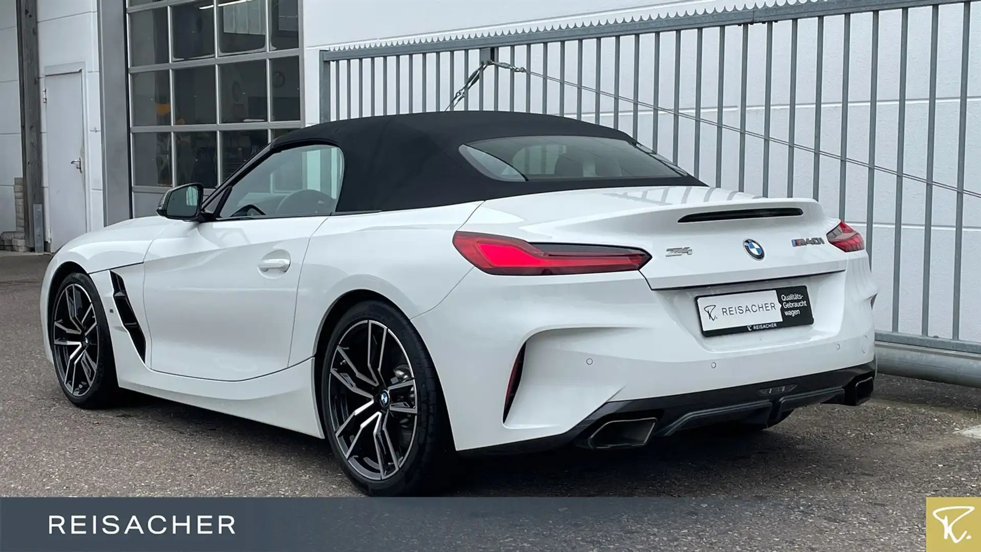 BMW Z4 M40i adLED HUD DrAss H/K elSitz 19"LM Weiß - 2