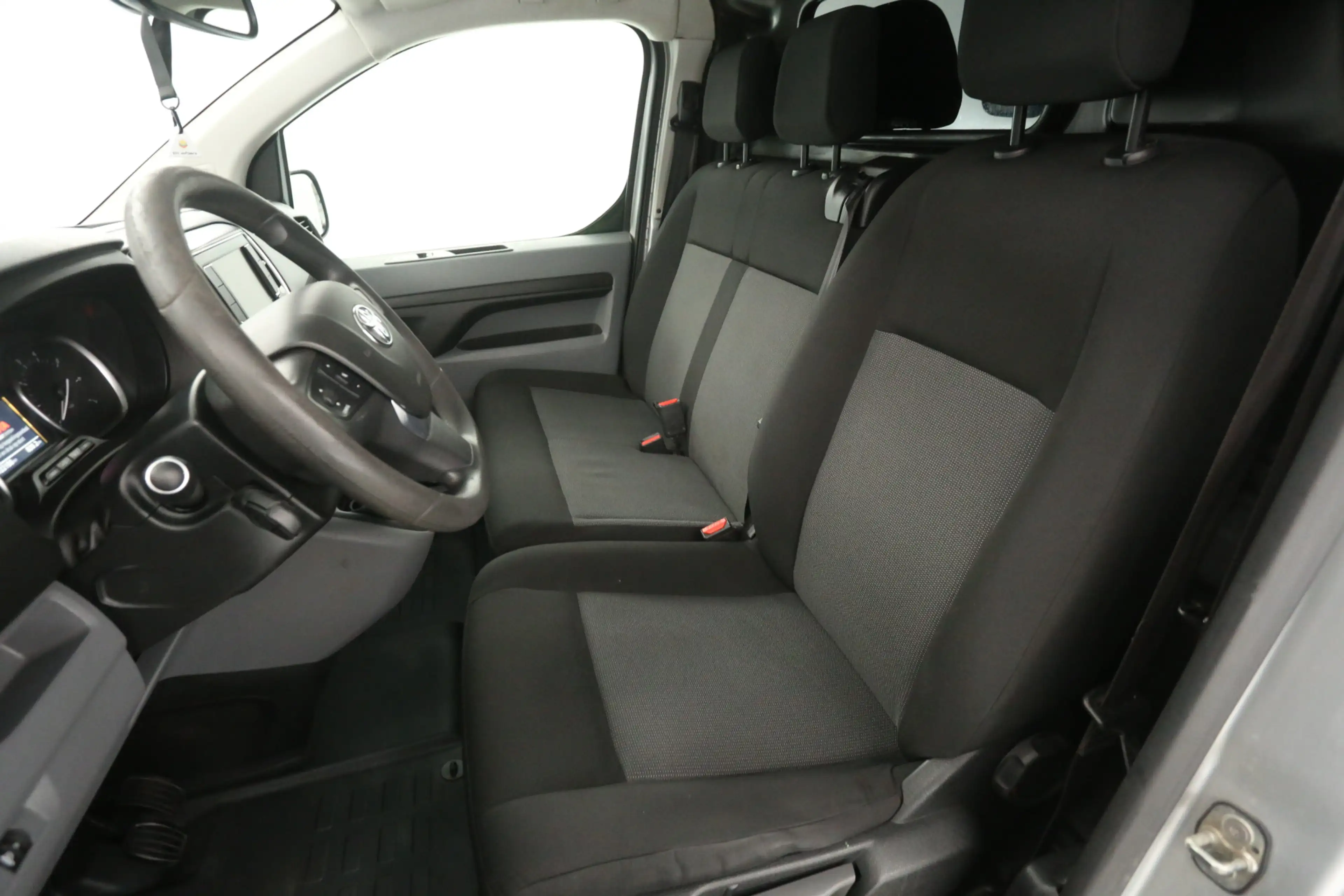 Toyota Proace 2.0 D-4D L3H1 | Clima | Cruise | Camera | 3 Zits | — photo 10