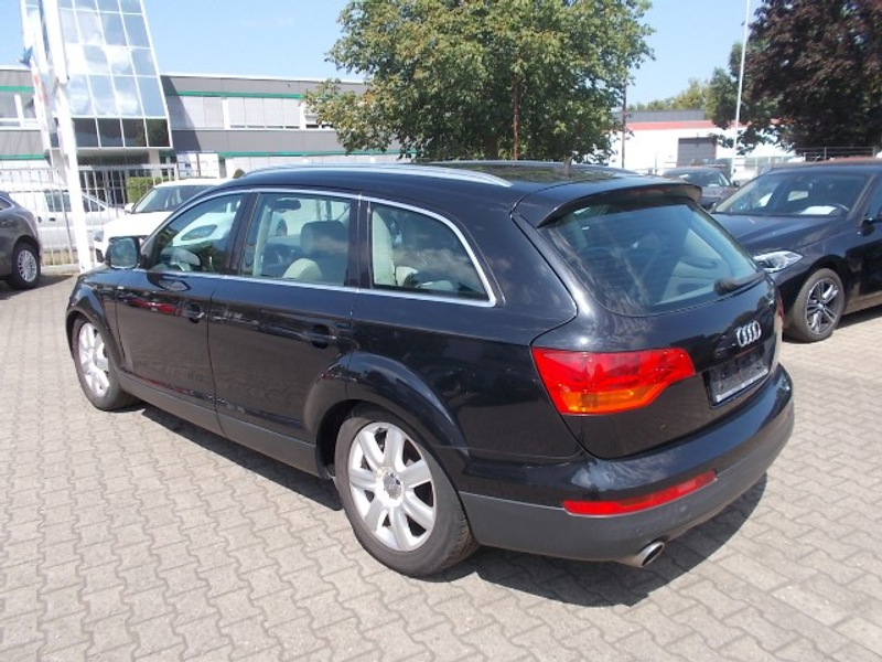 Audi Q7 4.2 TDi, quattro, Pano, Leder, Navi, zus. WR — photo 7