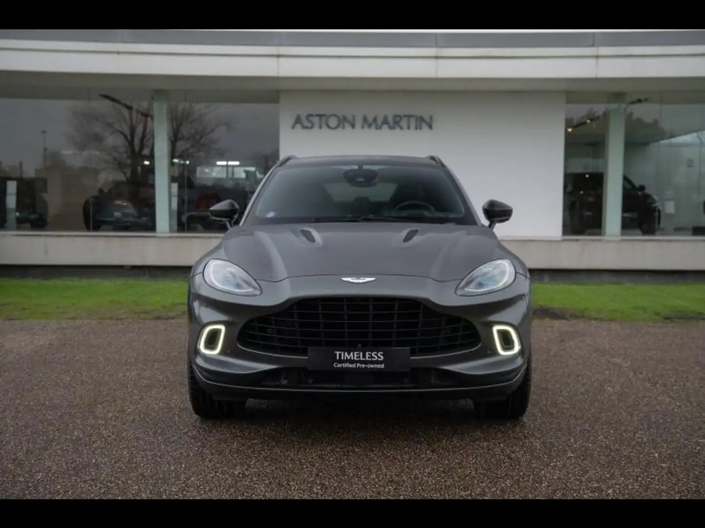 Aston Martin DBX 4.0 V8 biturbo 550ch BVA9 Grau - 2