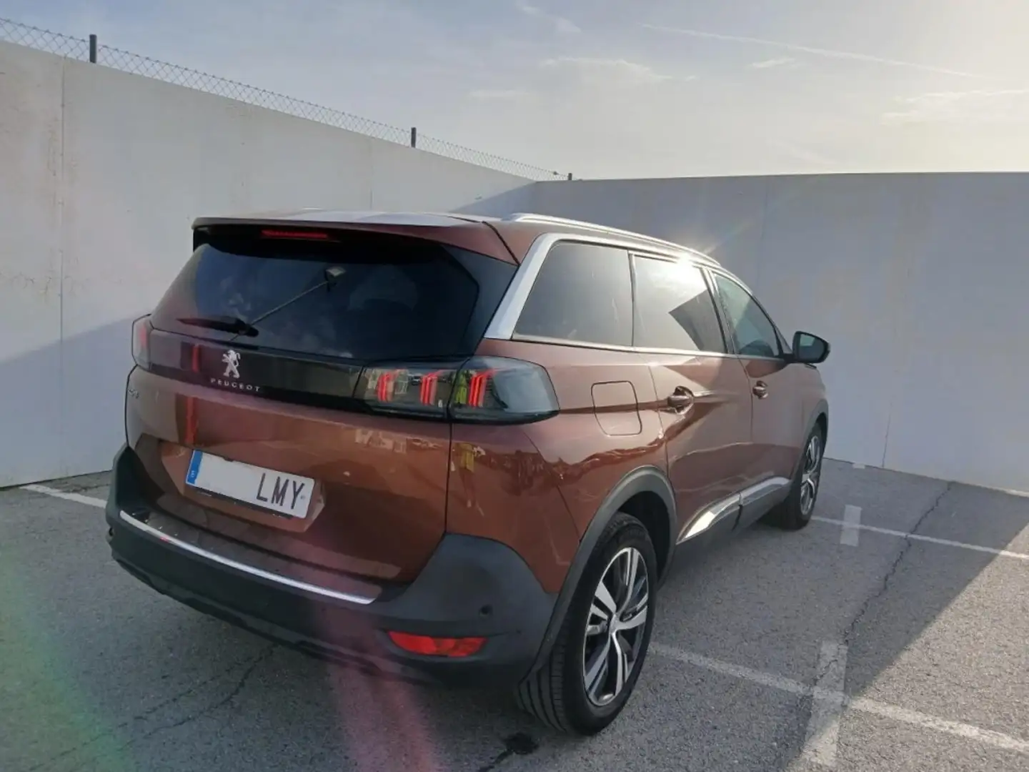 Peugeot 5008 2.0BlueHDi S&S GT Pack EAT8 180 Brun - 2