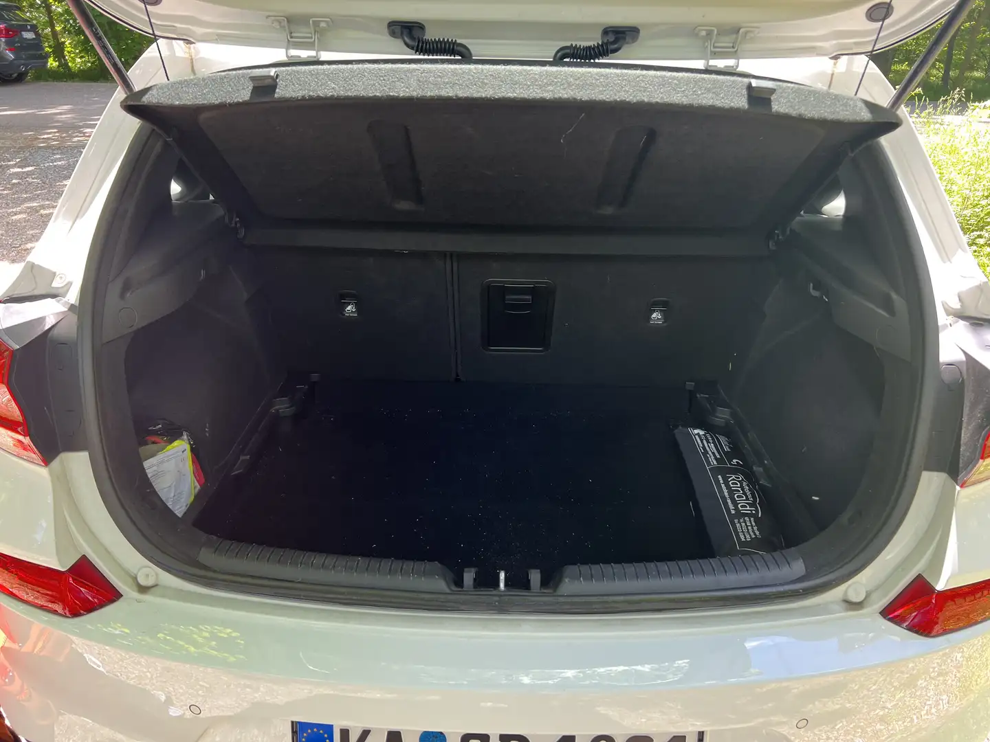 Hyundai i30 1.4 T-GDI Intro Edition Weiß - 2