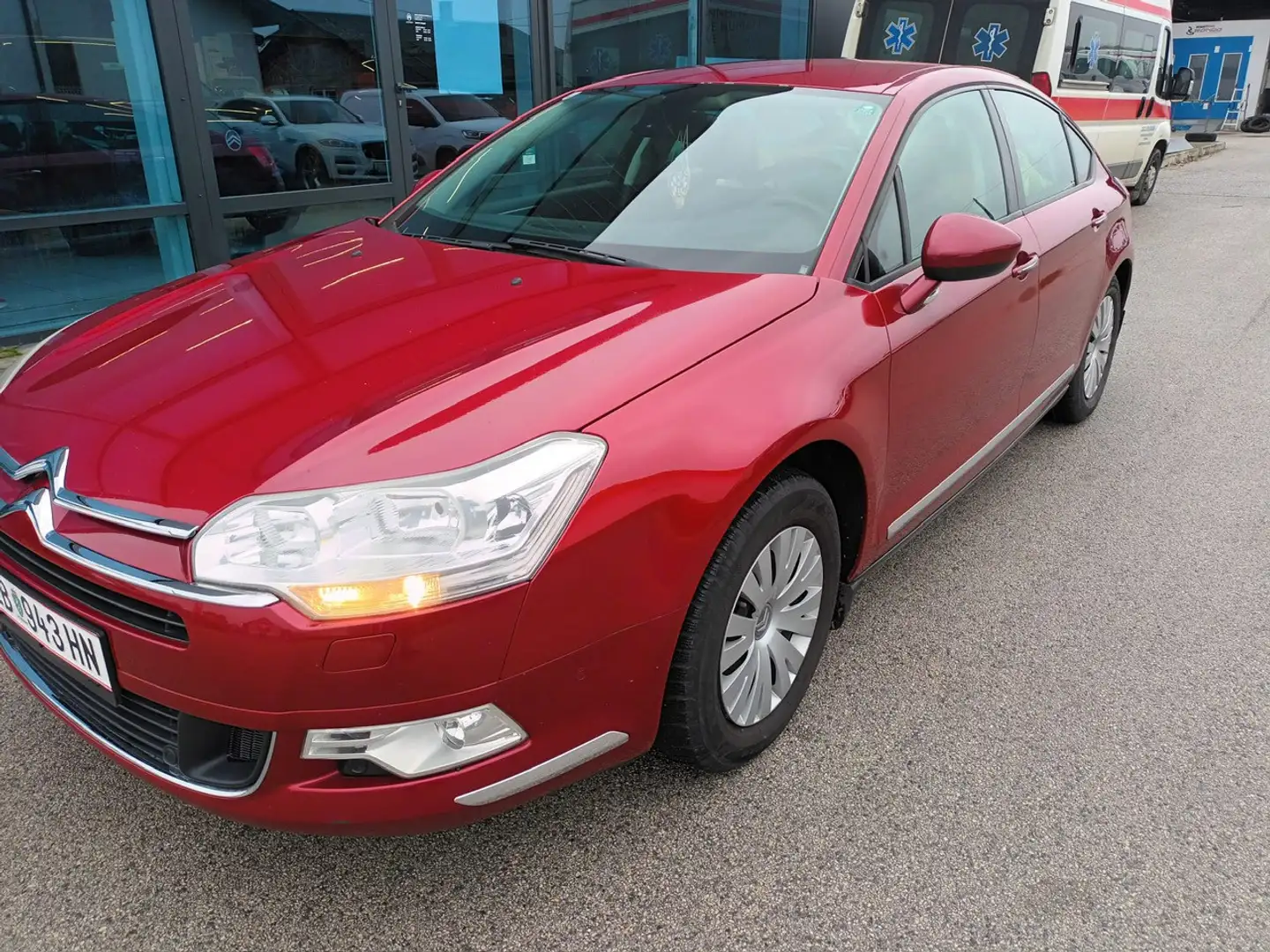Citroen C5 HDi 140 FAP Confort Rot - 1