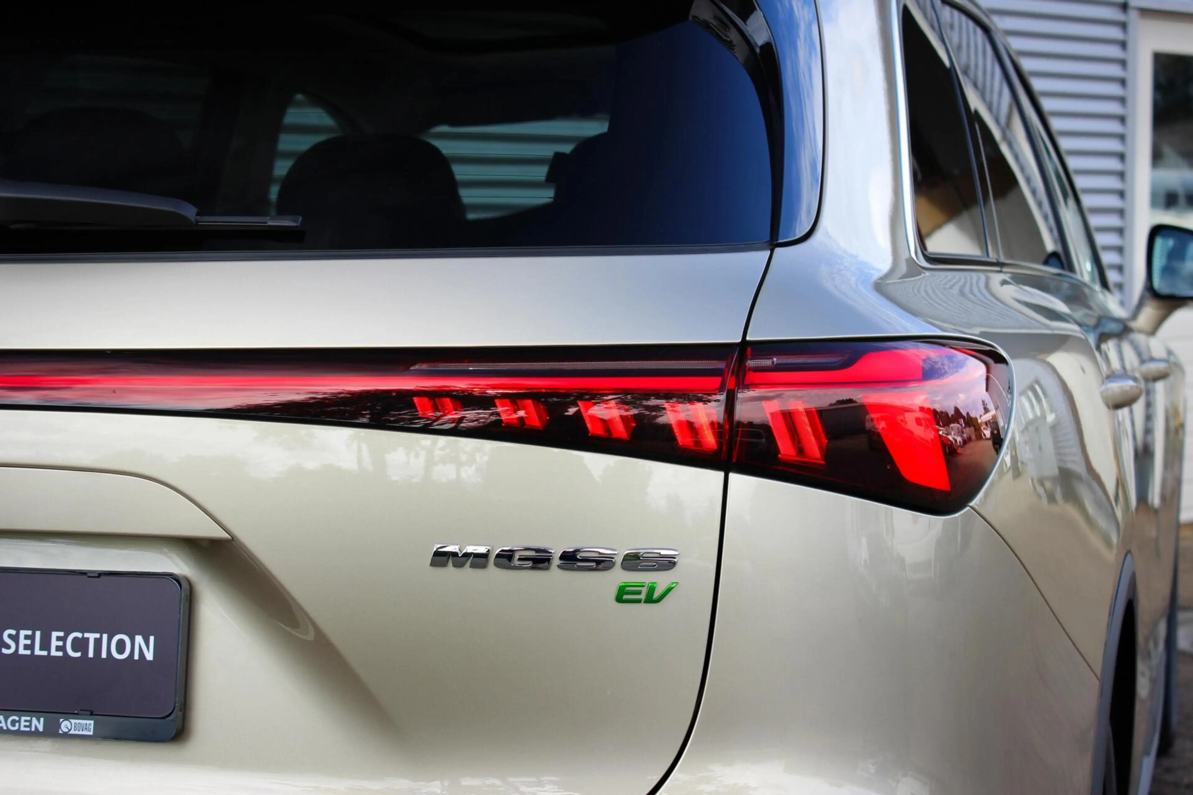 MG MGS6 EV Luxury 2WD 77 kWh // Panoramadak | Stoelverwarming — photo 15