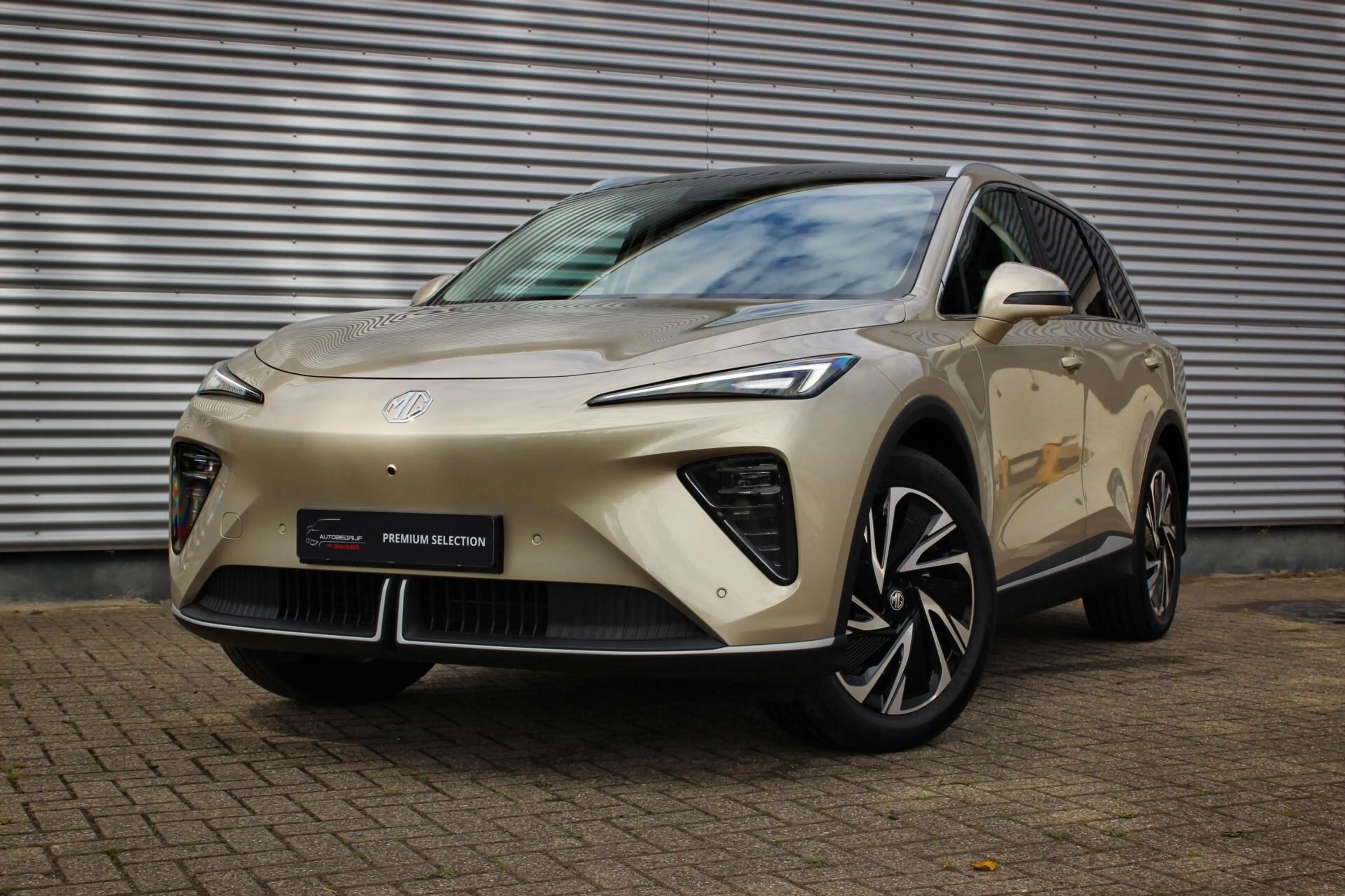 MG MGS6 EV Luxury 2WD 77 kWh // Panoramadak | Stoelverwarming — photo 8