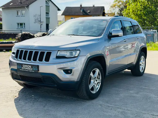 Jeep Grand Cherokee 3.0D V6 TÜV09/26* 4WD*Automatik*AHK 3.5t