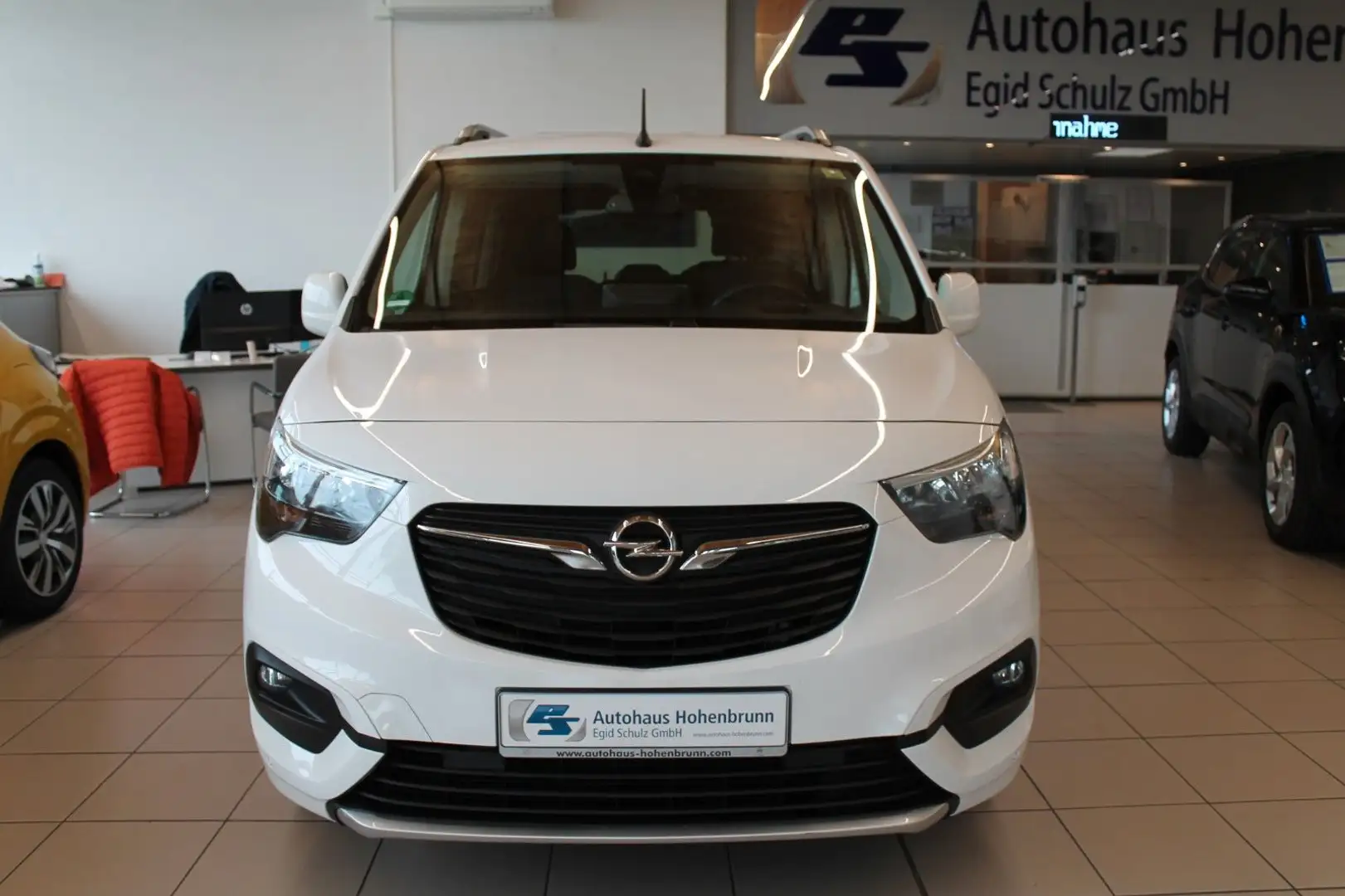 Opel Combo Life E Innovation Weiß - 2