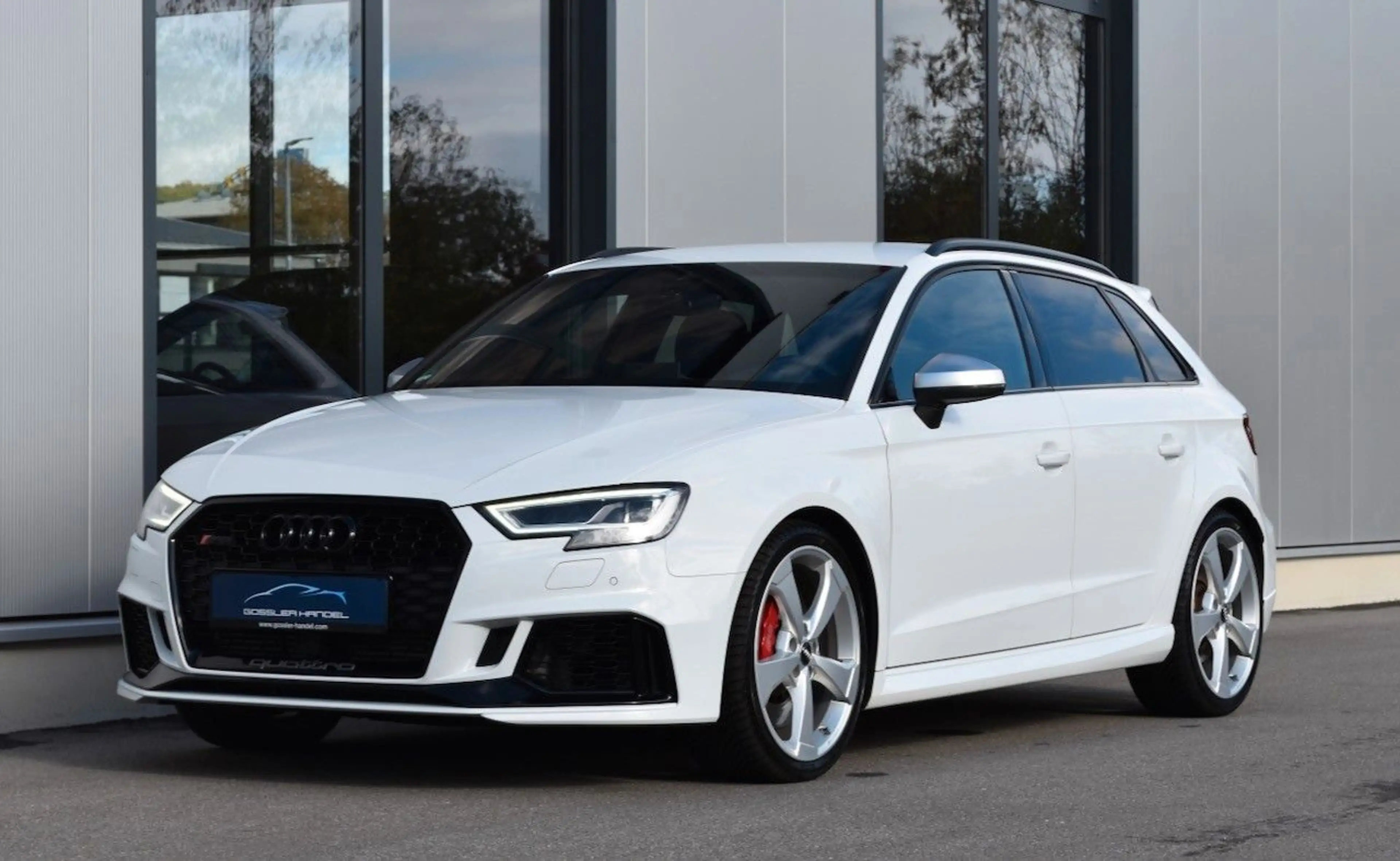 Audi RS3 SPORTBACK 2.5TFSI QUATTRO ACC 280km/h
