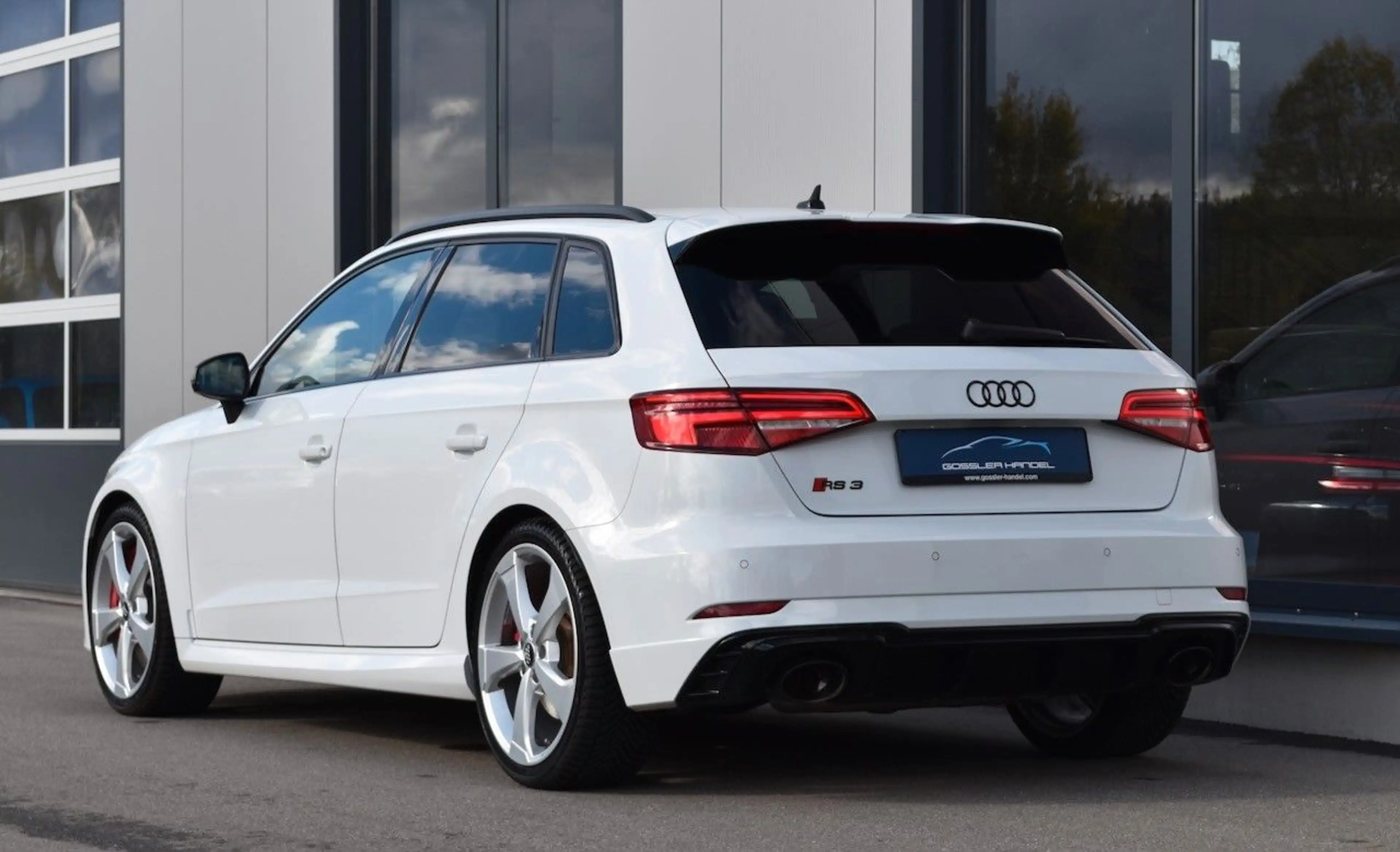 Audi RS3 SPORTBACK 2.5TFSI QUATTRO ACC 280km/h — photo 7