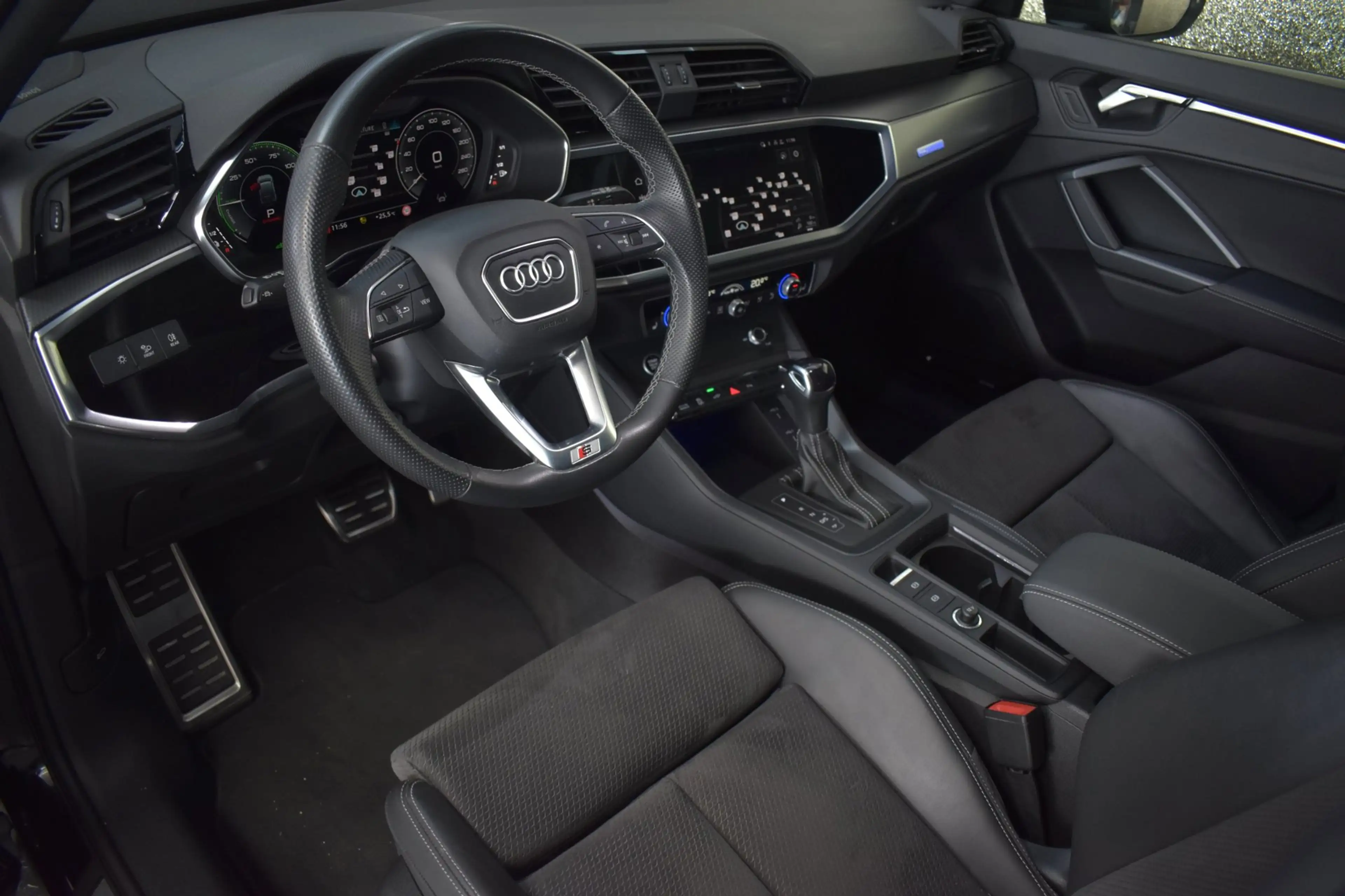 Audi Q3 Sportback 45 TFSI e S-Line 245pk | RSQ3 | MEMORY | — photo 12
