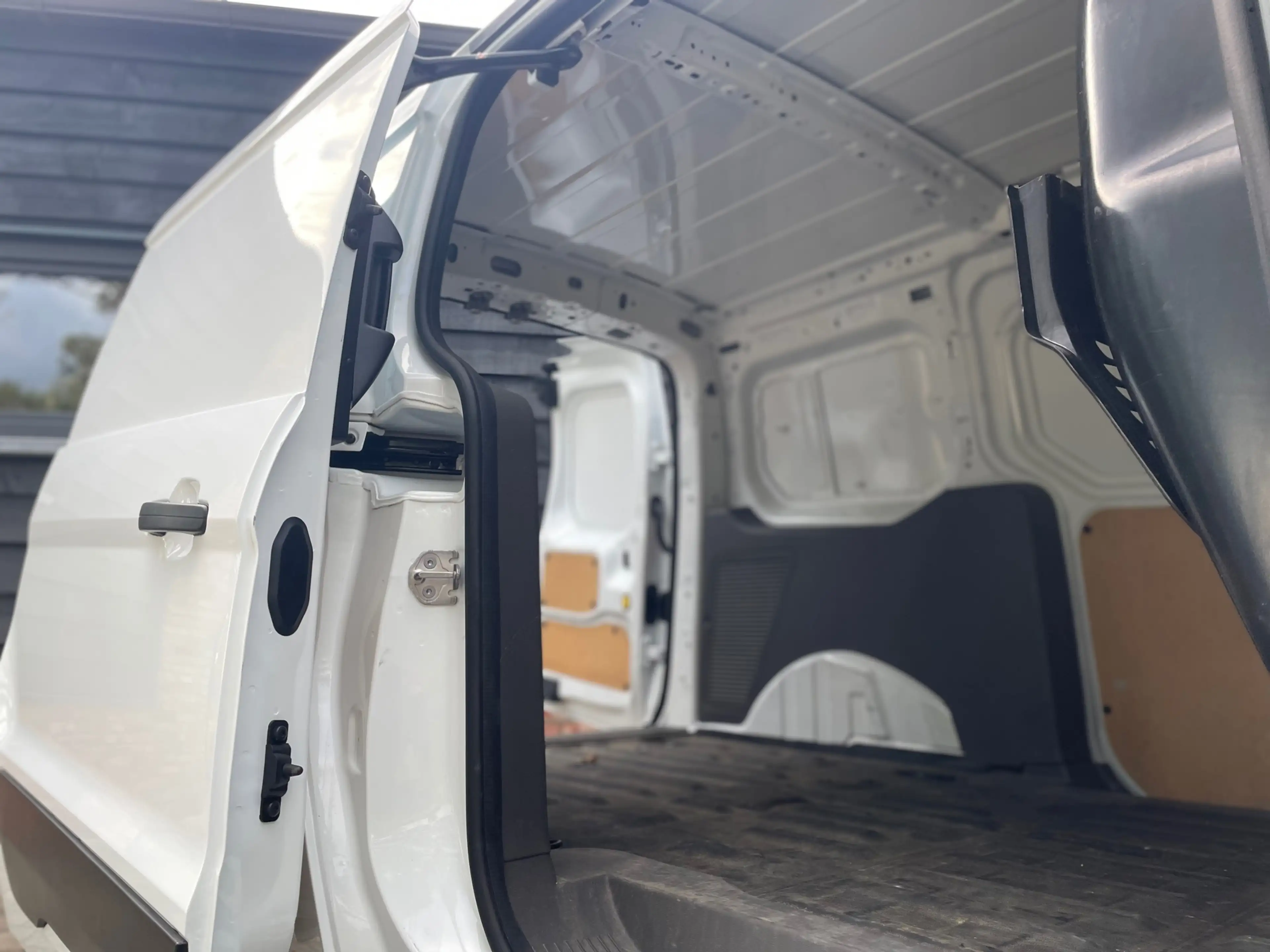 Ford Transit Connect 1.0 Ecoboost L2 - CarPlay - 3 pers - Benzine — photo 15