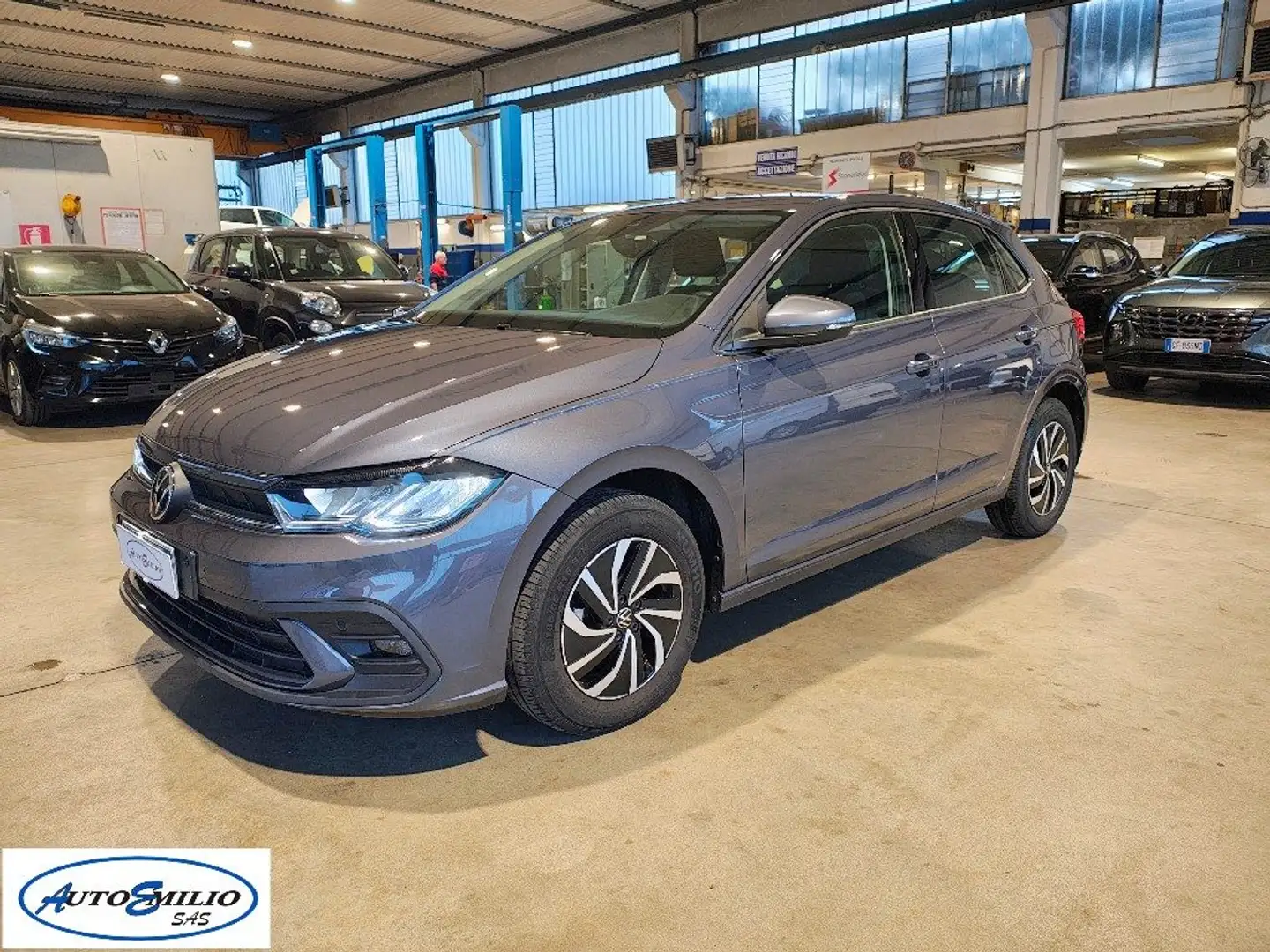 Volkswagen Polo 1.0 Life TECH PACK Grigio - 1