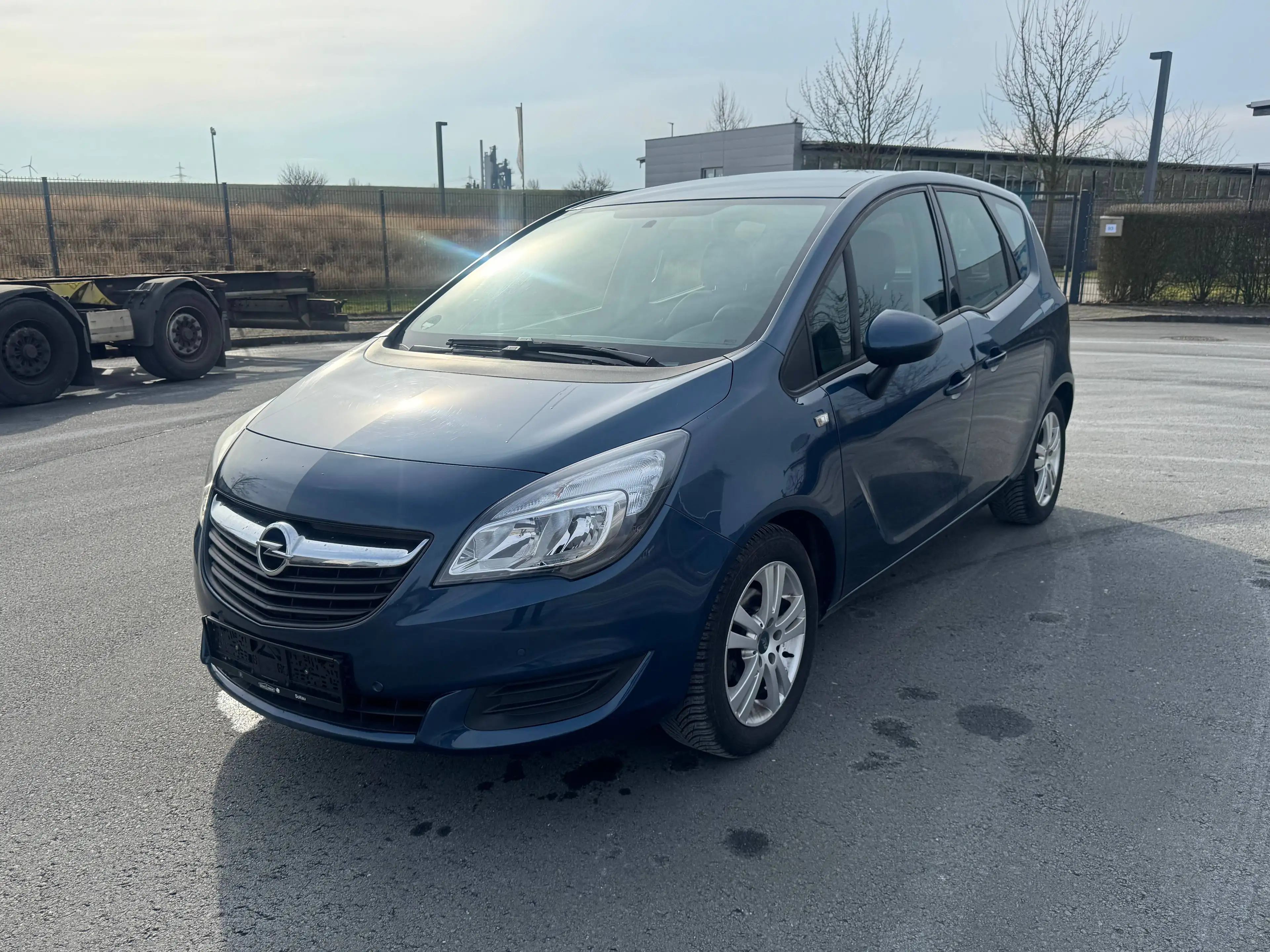 Opel Meriva 1,4 Turbo Automatick TÜV&Inspektion&Reifen NEU — photo 3
