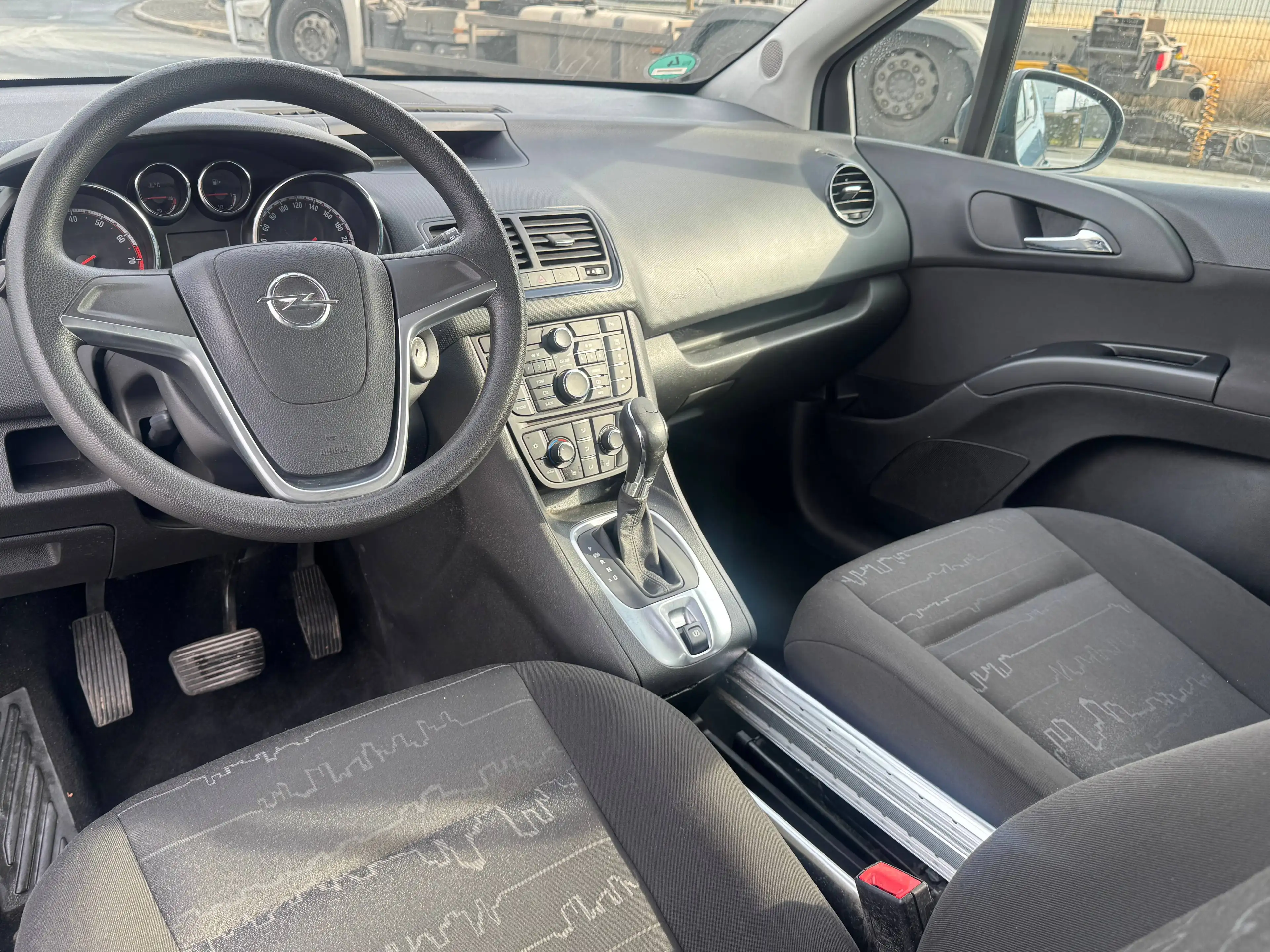 Opel Meriva 1,4 Turbo Automatick TÜV&Inspektion&Reifen NEU — photo 7