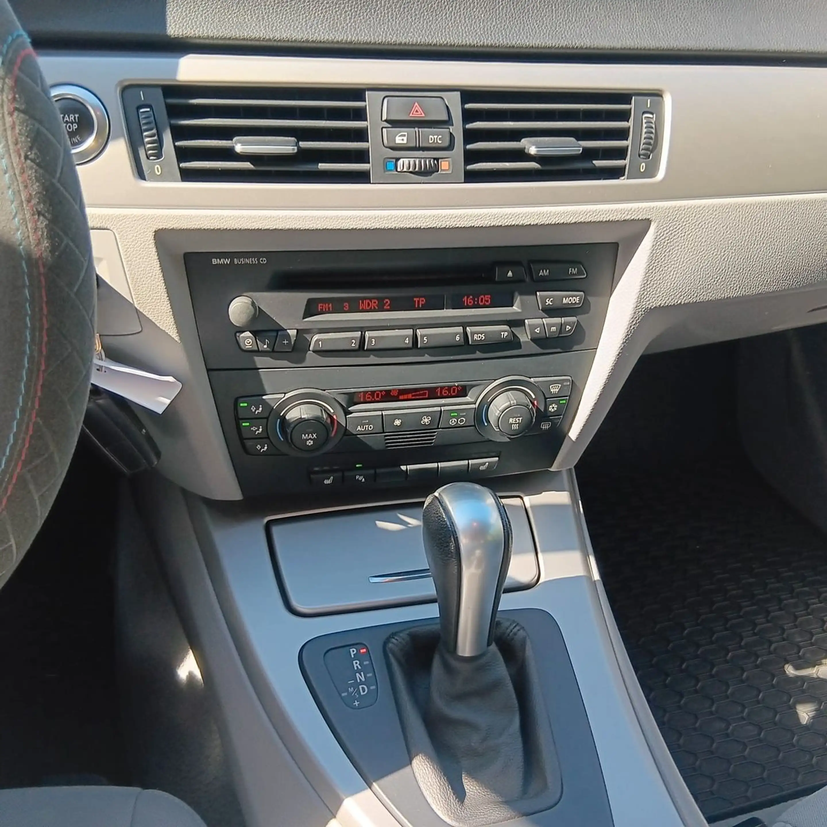BMW 320 3 Limousine 320 i — photo 9