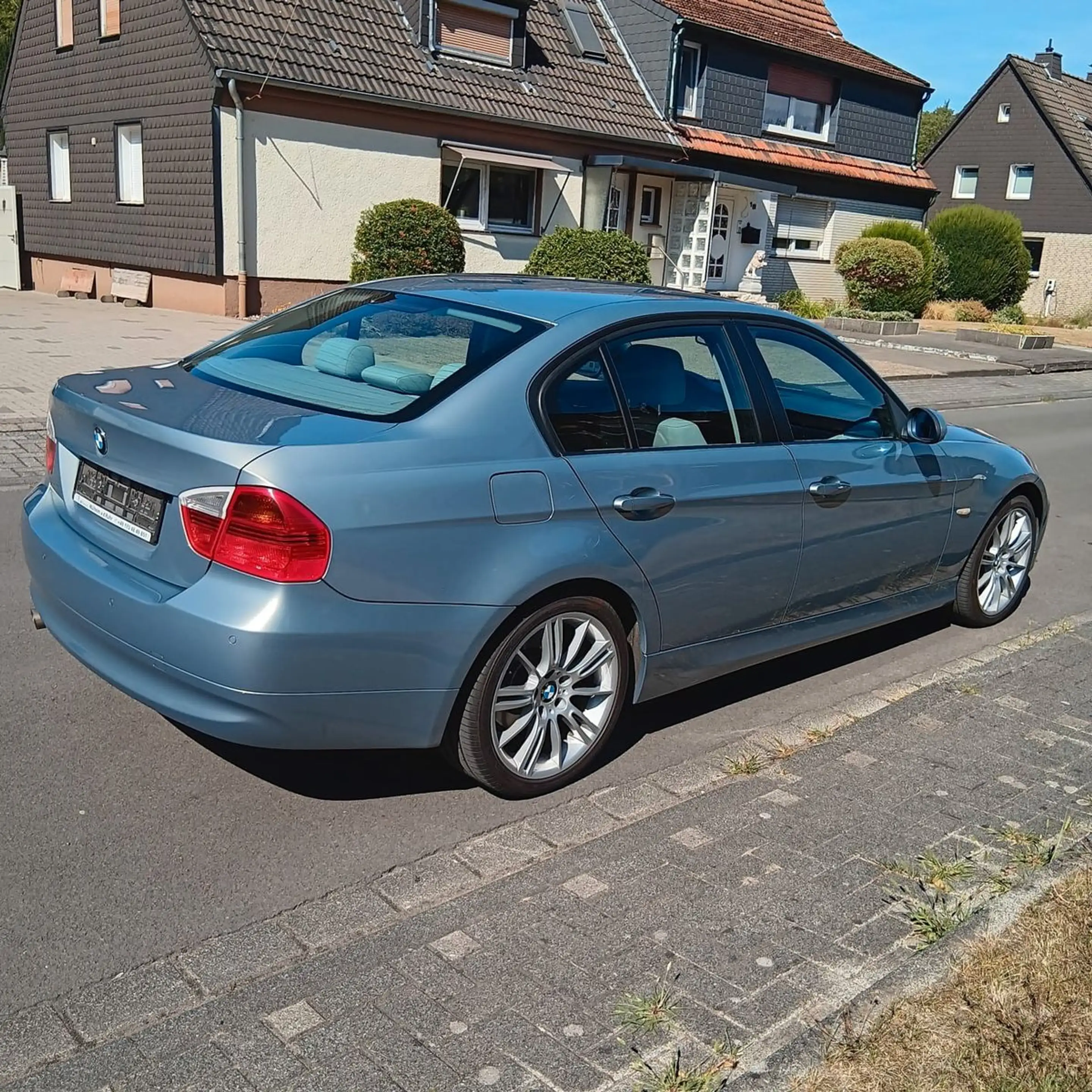 BMW 320 3 Limousine 320 i — photo 4
