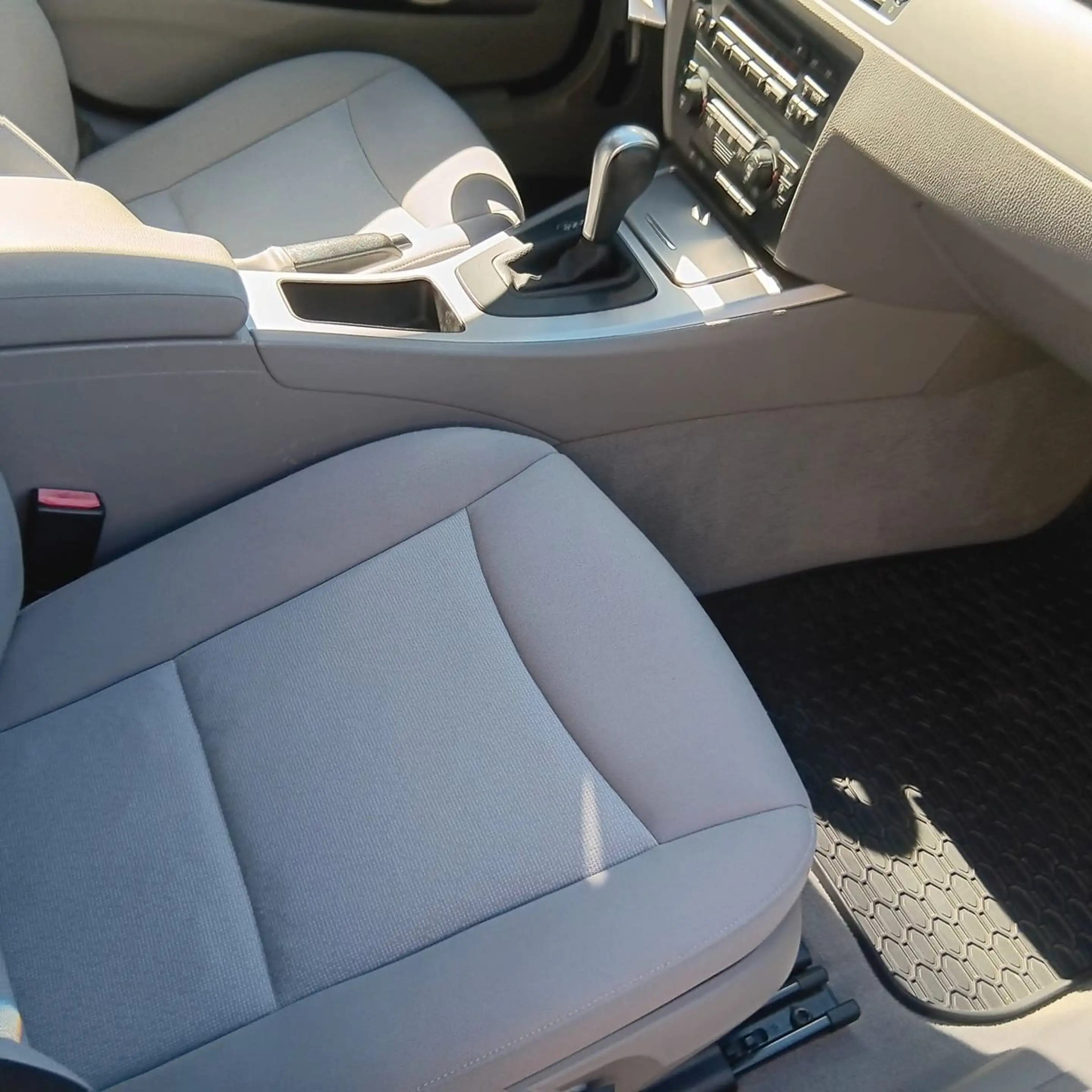 BMW 320 3 Limousine 320 i — photo 10