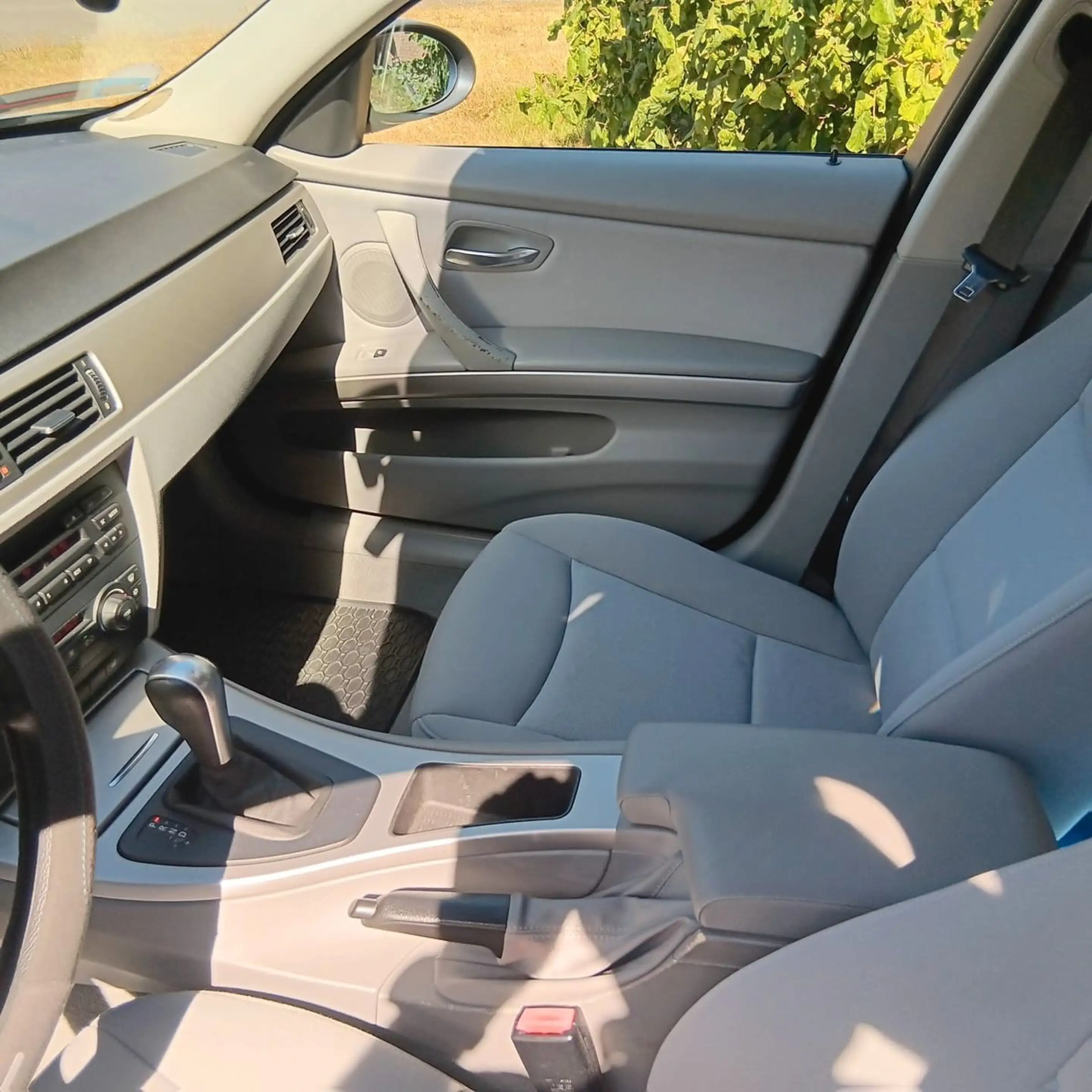 BMW 320 3 Limousine 320 i — photo 7