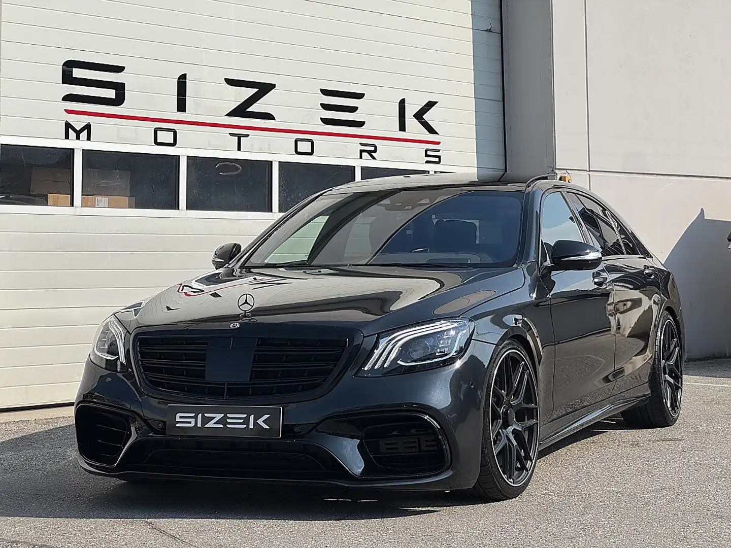 Mercedes-Benz S 400 d 4MATIC Lang Aut.|AMG 63 LOOK |PANO|LED|BURMESTER Schwarz - 1