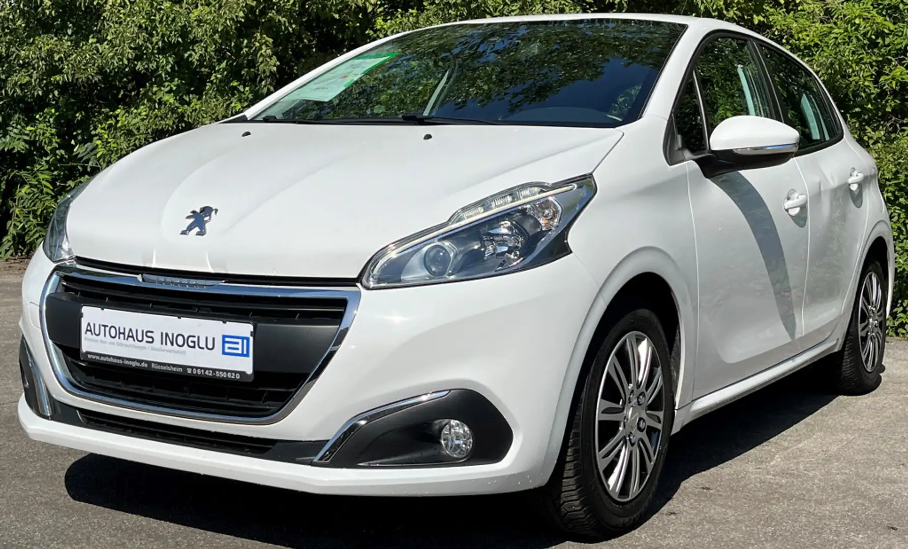 Peugeot 208 1.2 Active*PDC*SHZ*LED*KLIMA*So Wi*AppInCar* Wit - 2