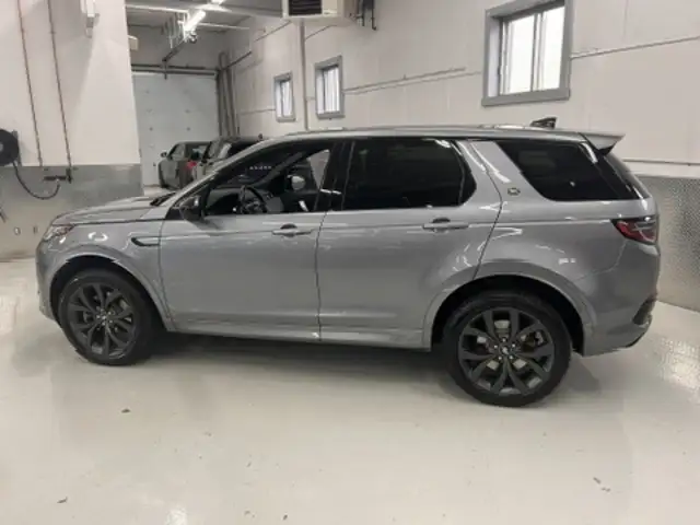 Land Rover Discovery Sport 2021 — photo 2