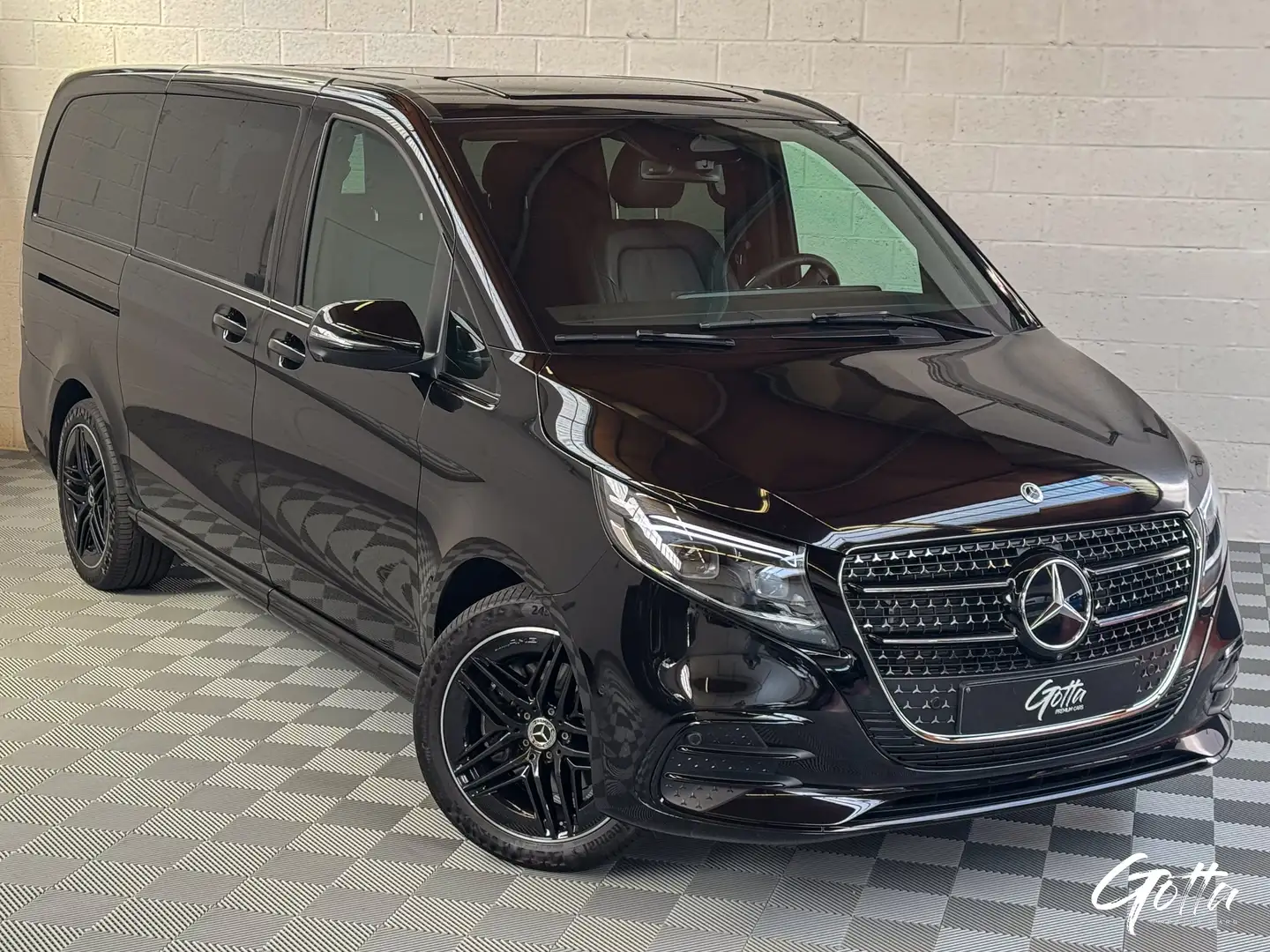 Mercedes-Benz V 300 d Avantgarde 237CH/AMG Line/VU DOUBLE CABINE/ DEMO Schwarz - 2