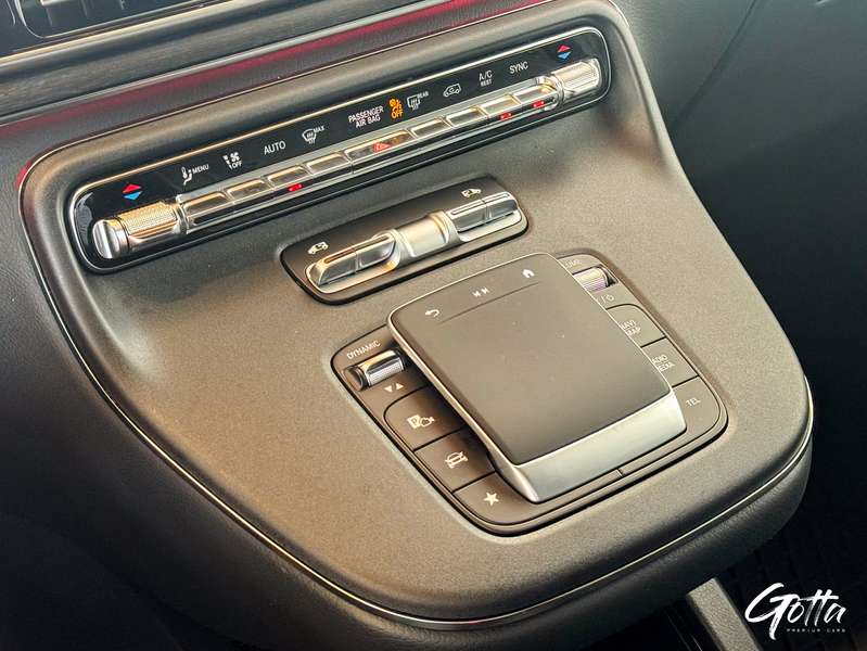 Photo du véhicule Mercedes-Benz V 300