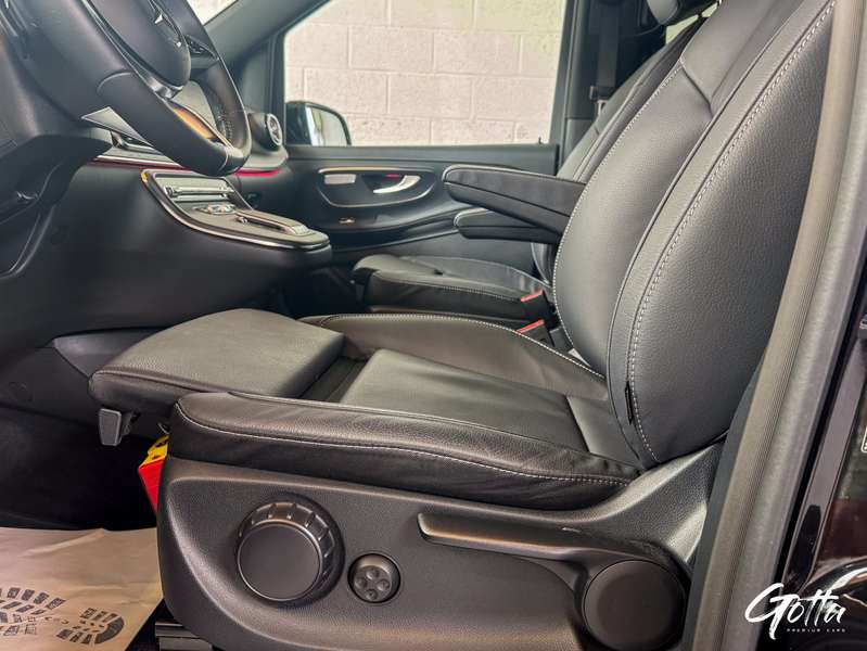 Photo du véhicule Mercedes-Benz V 300