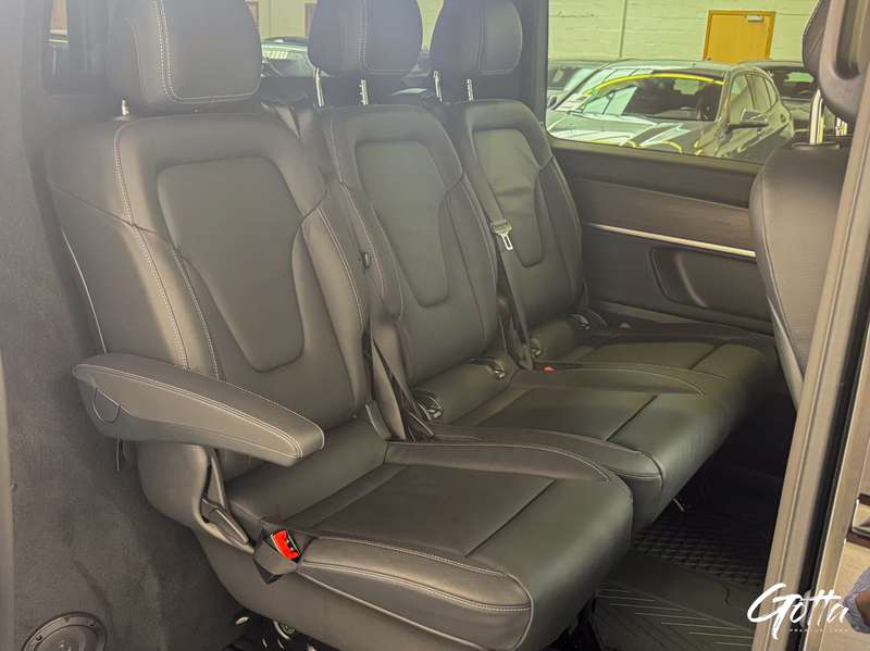 Photo du véhicule Mercedes-Benz V 300