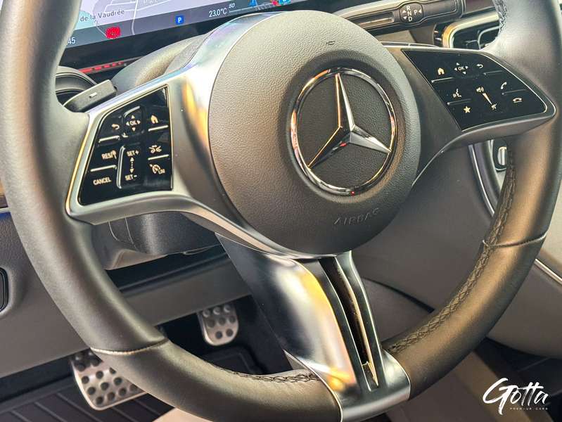 Photo du véhicule Mercedes-Benz V 300