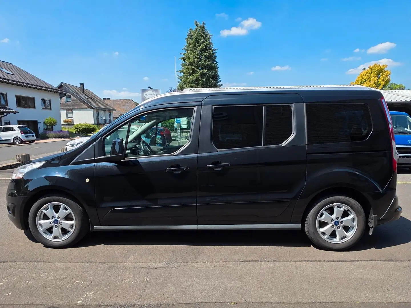 Ford Tourneo Connect 1.6 TDCi 7.Sitzer Pano Klima Noir - 2