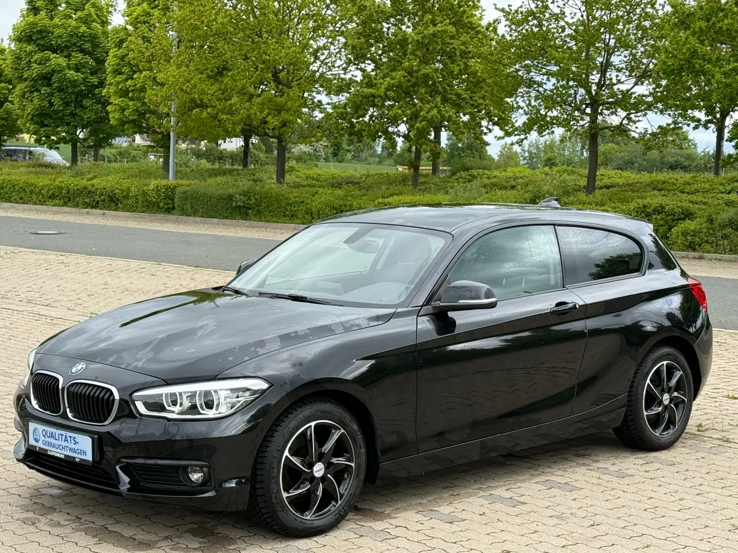 BMW 118 i Advantage LED/Tempo./Sitzh./DAB-Radio Noir - 2