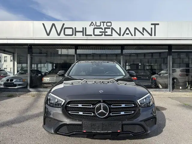 Mercedes-Benz E 400 d 4Matic All-Terrain (213.227)