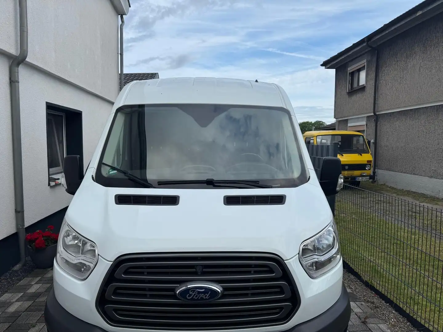 Ford Transit 330 L3 Trend Bílá - 1